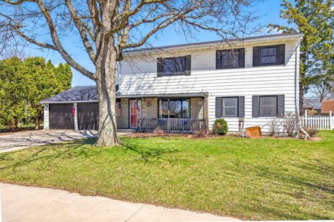 712 CHESTNUT Street NEENAH WI 54956