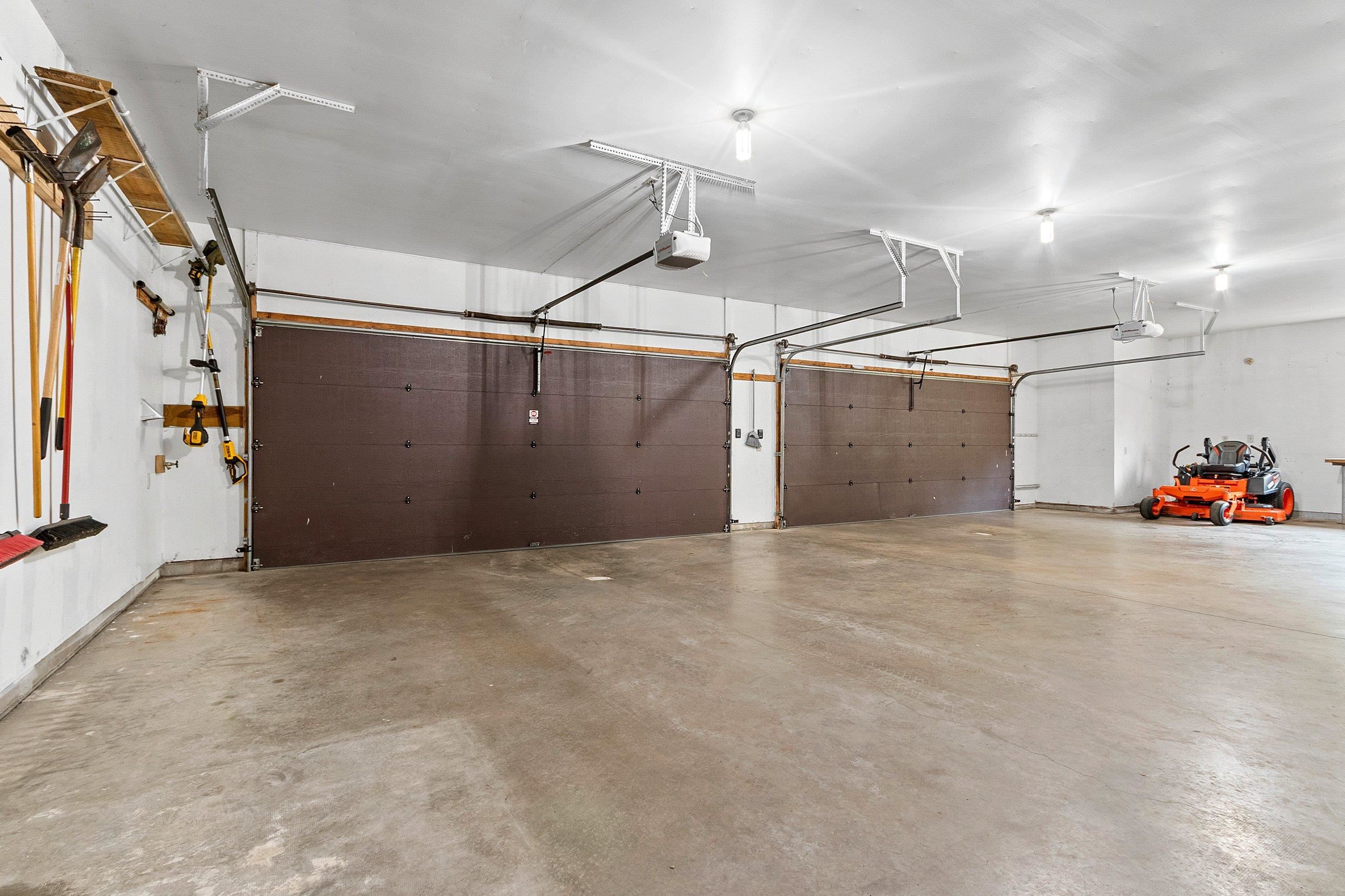 Wittenberg, Wisconsin 54499, United States, 3 Bedrooms Bedrooms, ,3 BathroomsBathrooms,Residential,Pending,185692