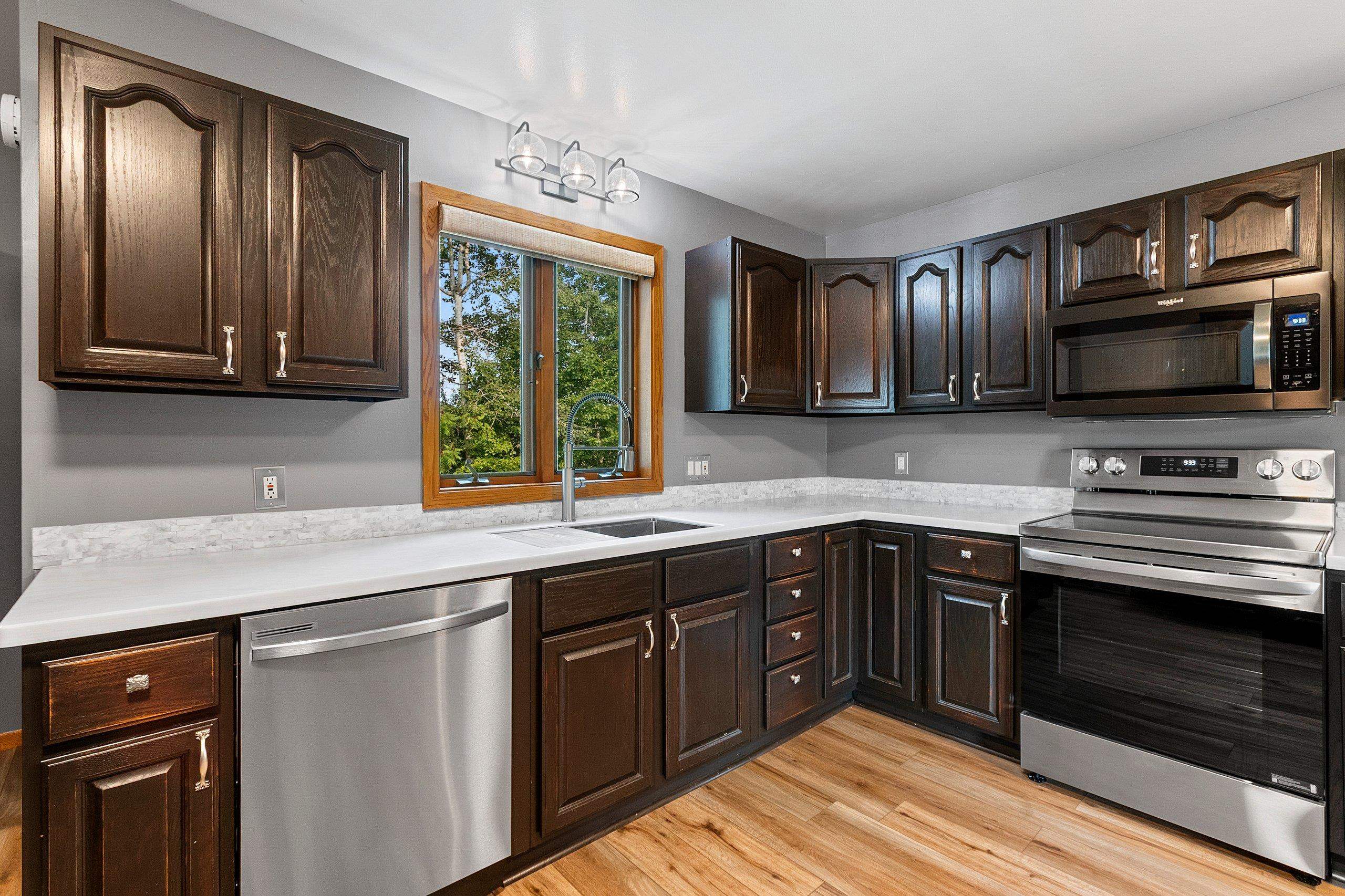 Wittenberg, Wisconsin 54499, United States, 3 Bedrooms Bedrooms, ,3 BathroomsBathrooms,Residential,Pending,185692