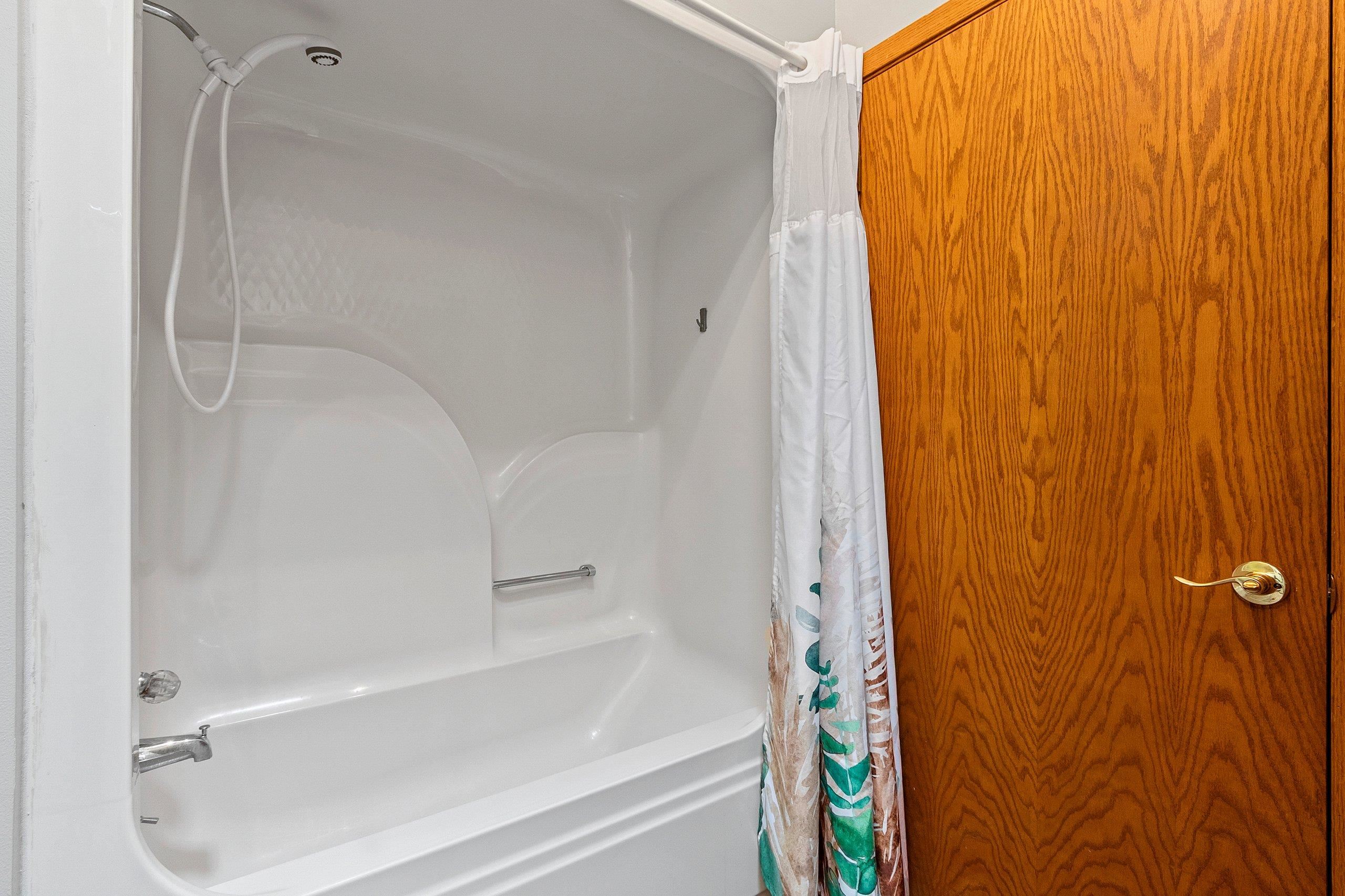 Wittenberg, Wisconsin 54499, United States, 3 Bedrooms Bedrooms, ,3 BathroomsBathrooms,Residential,Pending,185692