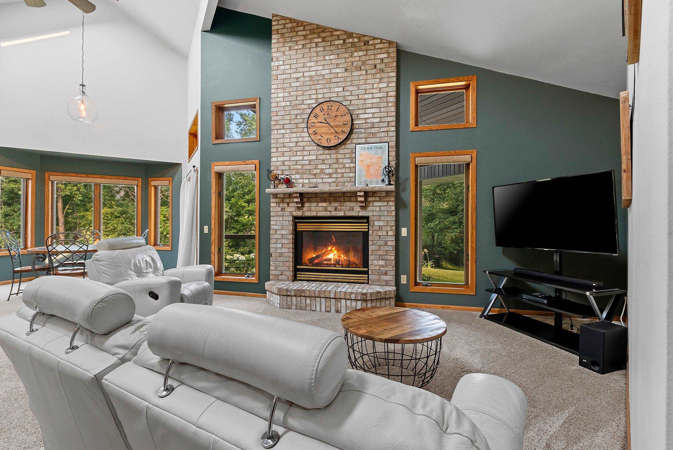 Wittenberg, Wisconsin 54499, United States, 3 Bedrooms Bedrooms, ,3 BathroomsBathrooms,Residential,Pending,185692