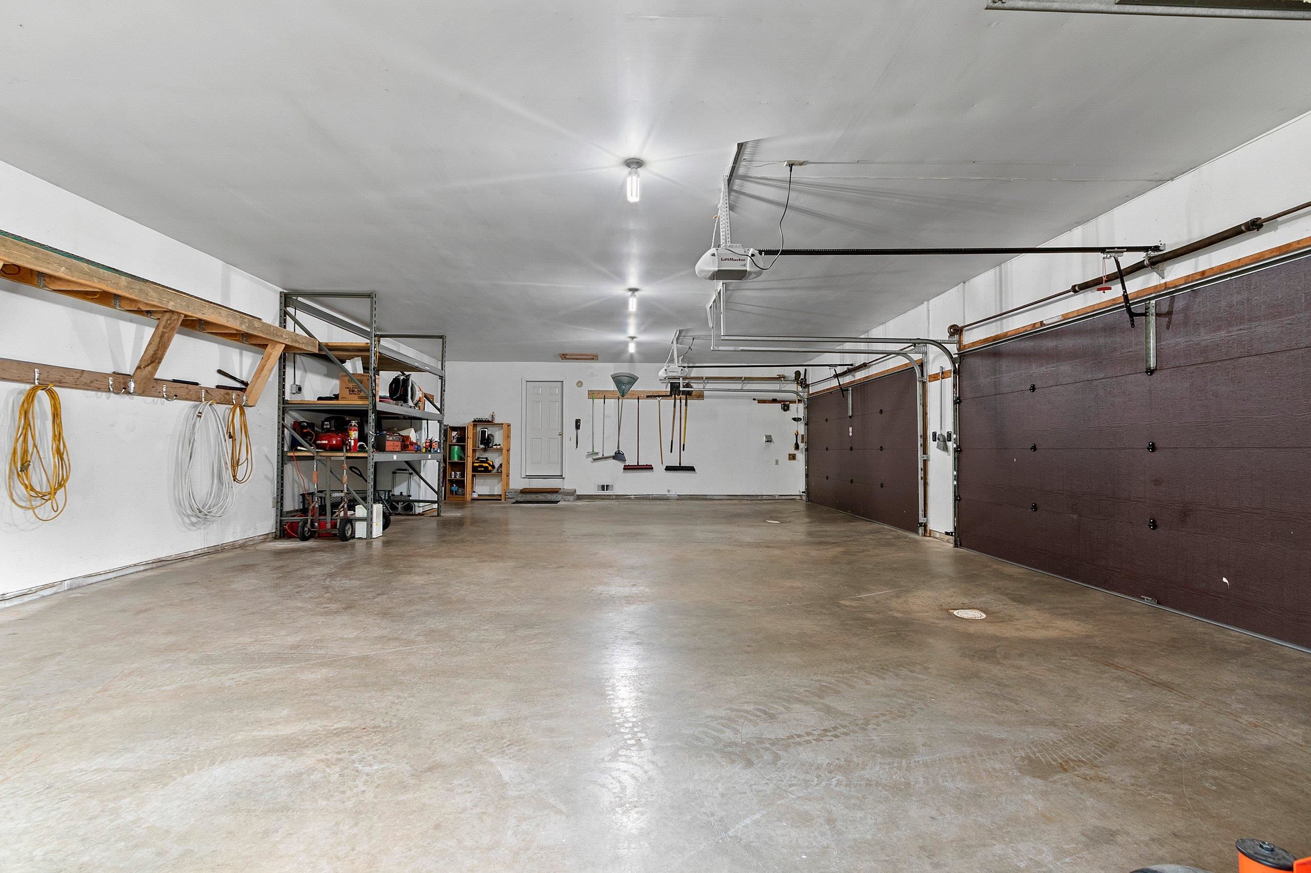 Wittenberg, Wisconsin 54499, United States, 3 Bedrooms Bedrooms, ,3 BathroomsBathrooms,Residential,Pending,185692