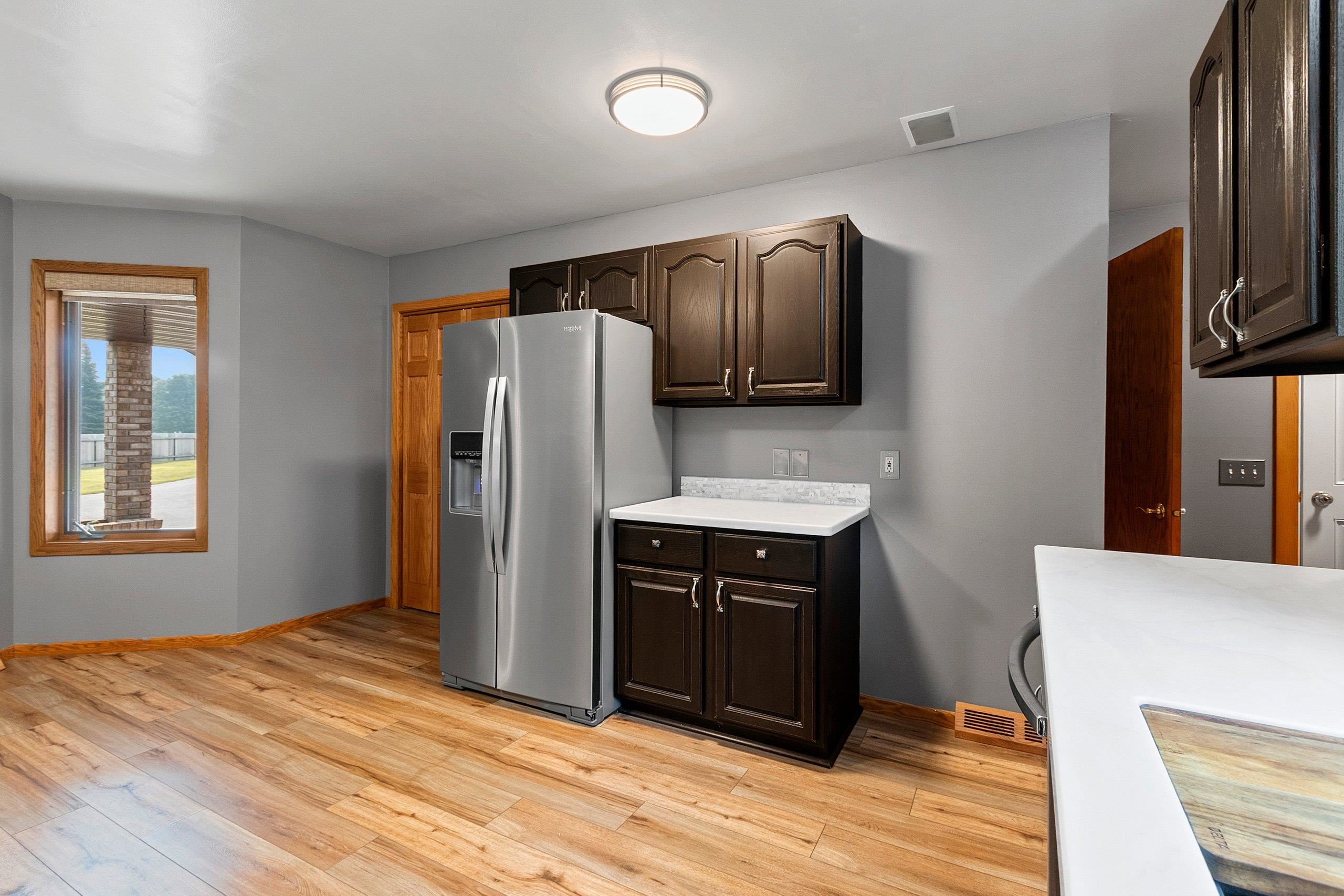 Wittenberg, Wisconsin 54499, United States, 3 Bedrooms Bedrooms, ,3 BathroomsBathrooms,Residential,Pending,185692