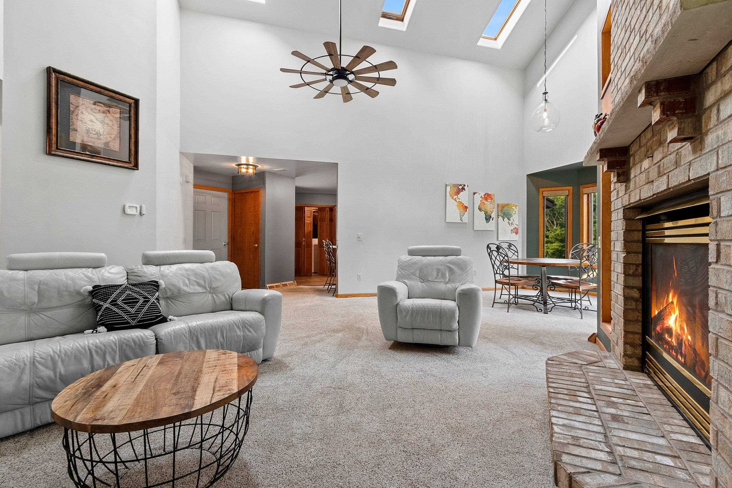 Wittenberg, Wisconsin 54499, United States, 3 Bedrooms Bedrooms, ,3 BathroomsBathrooms,Residential,Pending,185692