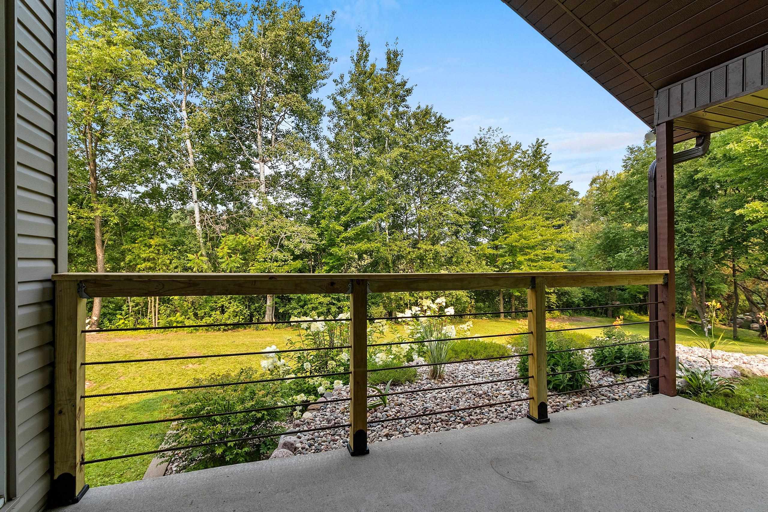 Wittenberg, Wisconsin 54499, United States, 3 Bedrooms Bedrooms, ,3 BathroomsBathrooms,Residential,Pending,185692