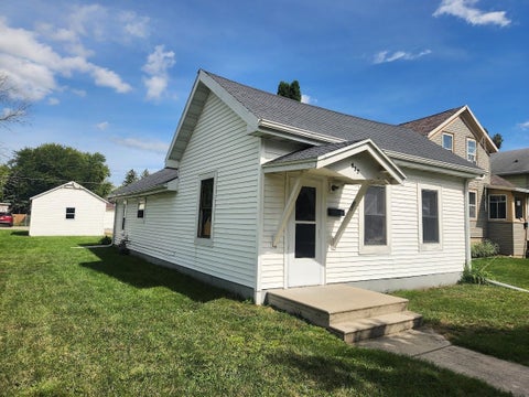 Photo of 437 THOMAS Street, FOND DU LAC, WI 54935 (MLS # 50332662)