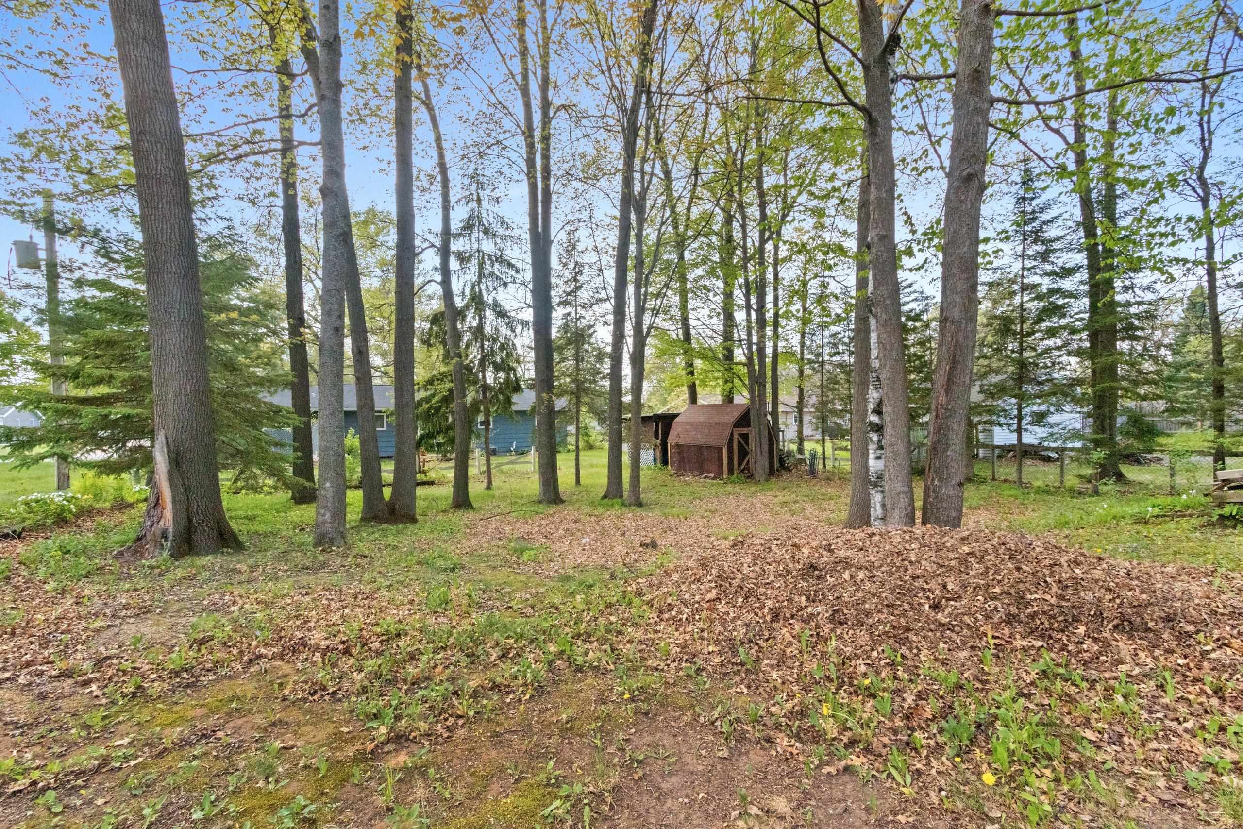 Shawano, Wisconsin 54166, United States, 4 Bedrooms Bedrooms, ,1 BathroomBathrooms,Residential,Active,131966