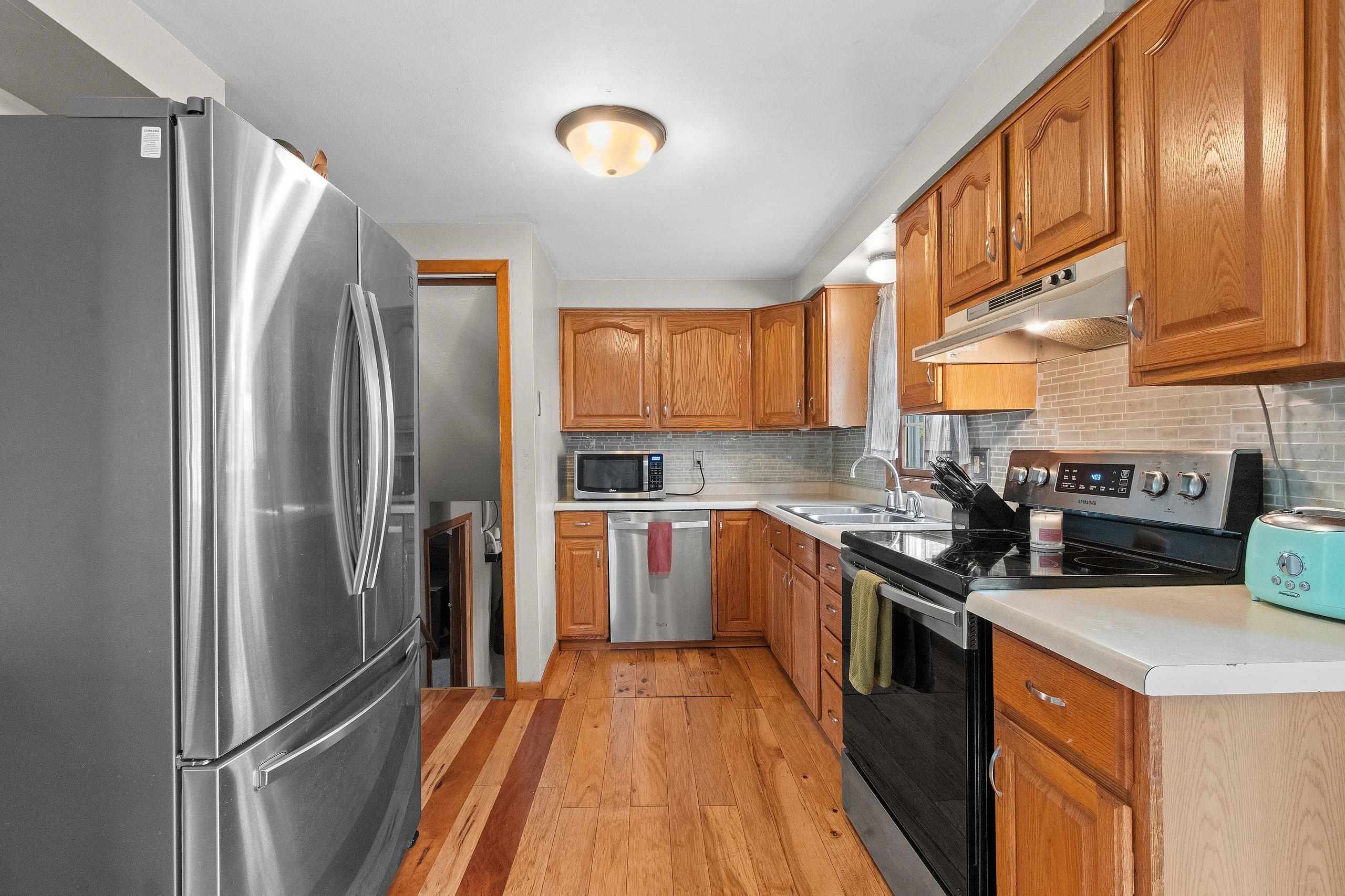 Shawano, Wisconsin 54166, United States, 4 Bedrooms Bedrooms, ,1 BathroomBathrooms,Residential,Active,131966