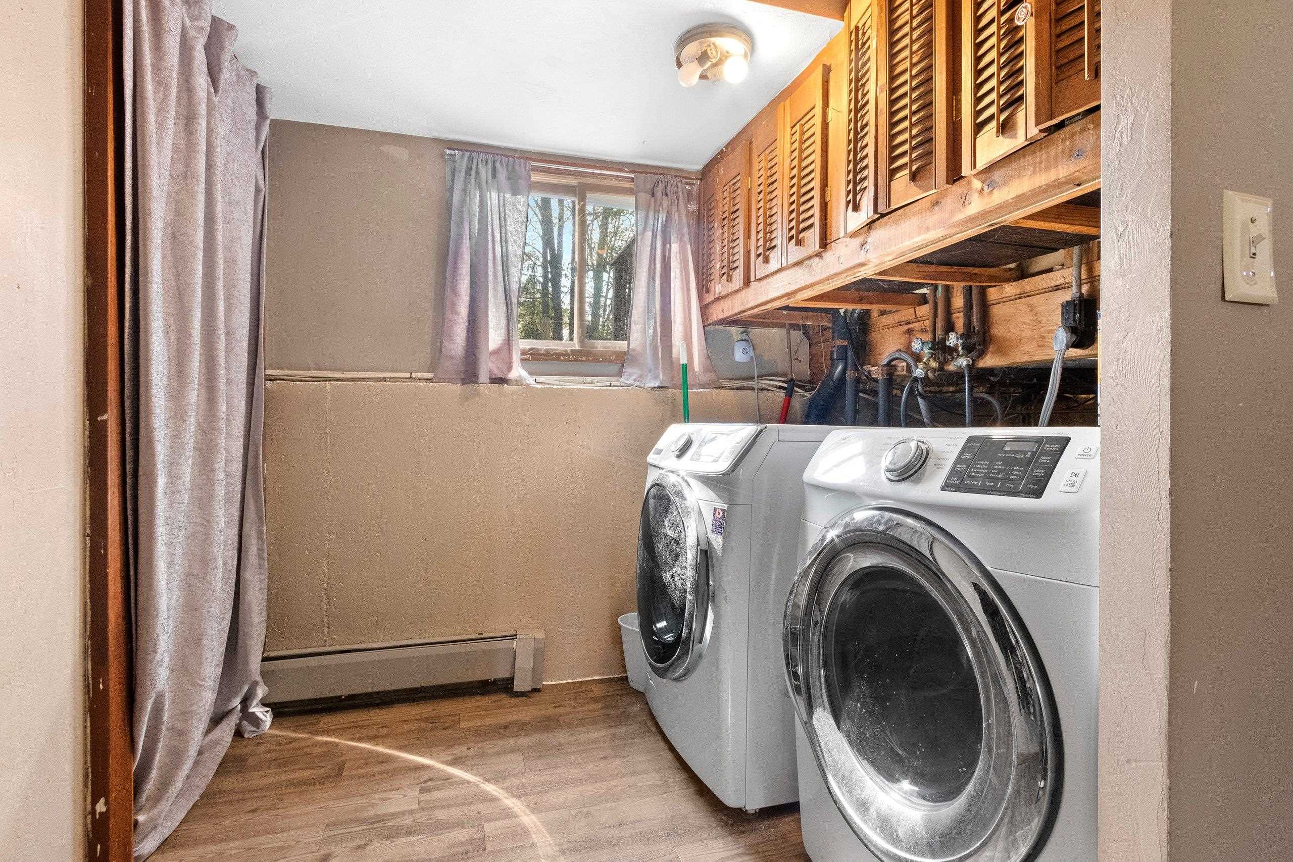 Shawano, Wisconsin 54166, United States, 4 Bedrooms Bedrooms, ,1 BathroomBathrooms,Residential,Active,131966