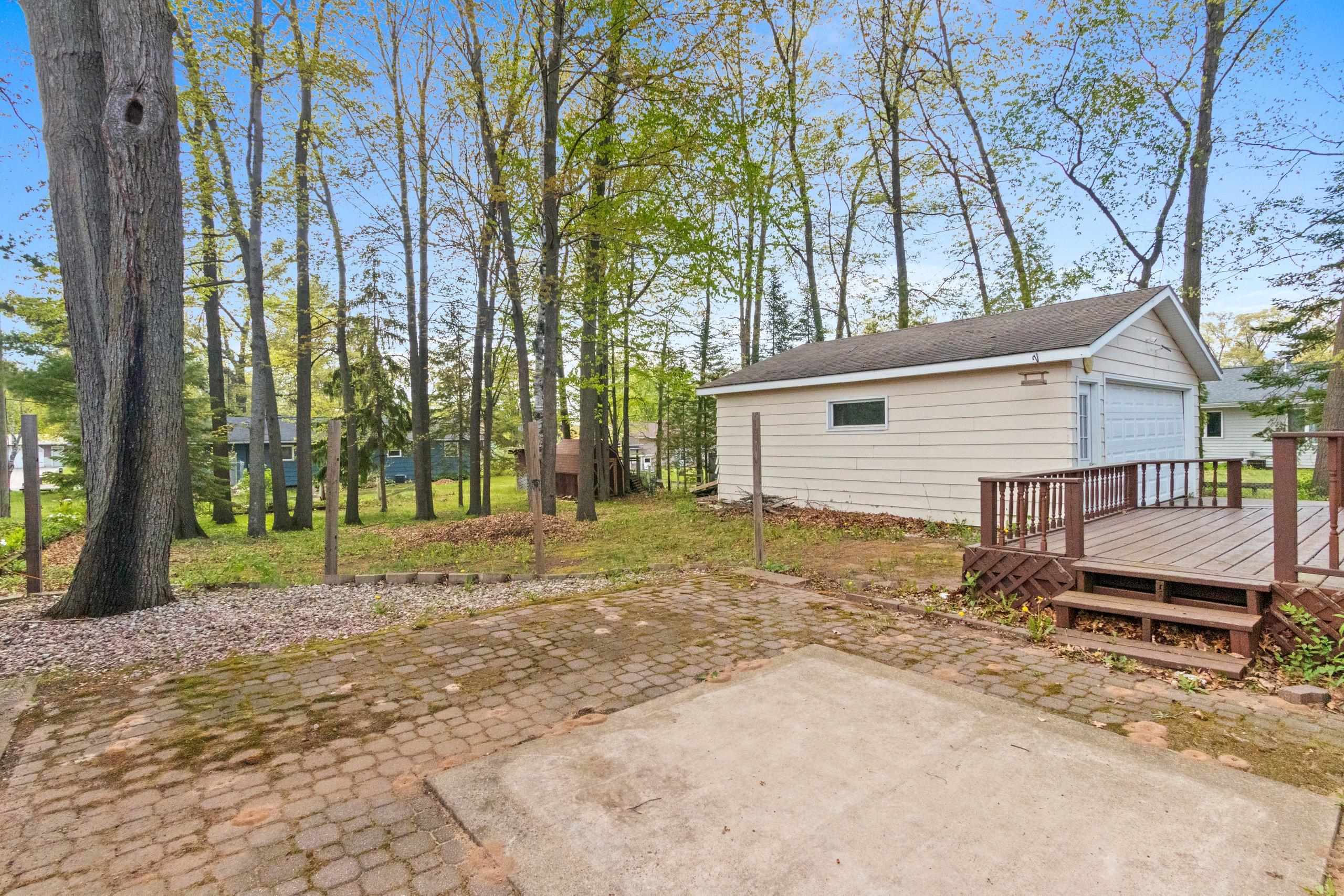 Shawano, Wisconsin 54166, United States, 4 Bedrooms Bedrooms, ,1 BathroomBathrooms,Residential,Active,131966