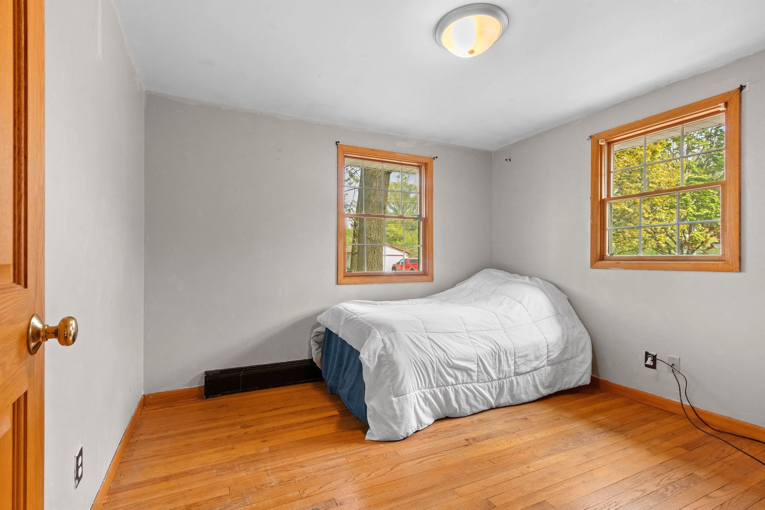 Shawano, Wisconsin 54166, United States, 4 Bedrooms Bedrooms, ,1 BathroomBathrooms,Residential,Active,131966