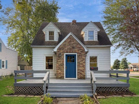 Photo of 1729 W ROGERS Avenue, APPLETON, WI 54914 (MLS # 50332806)