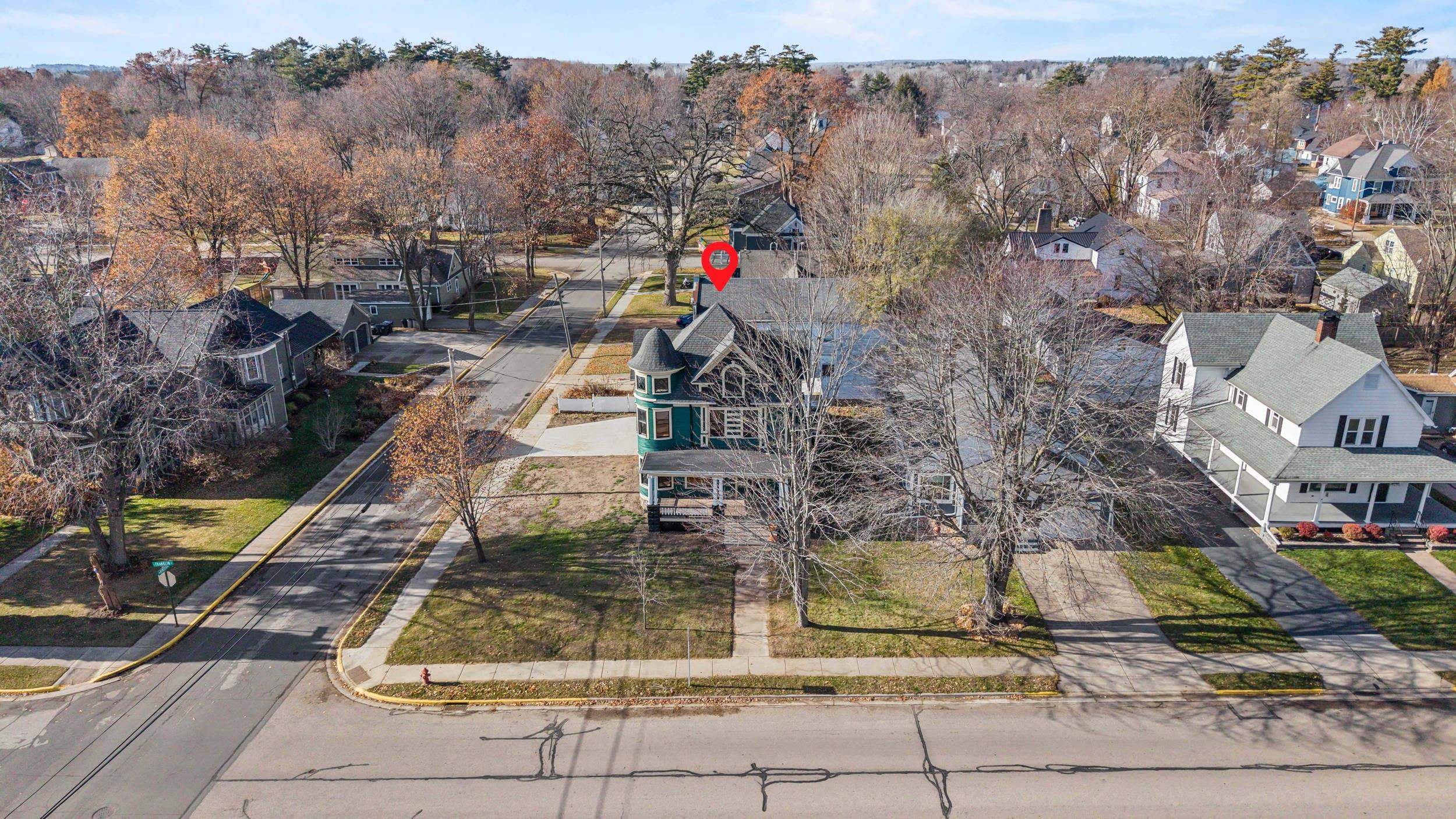 Shawano, Wisconsin 54166, United States, 4 Bedrooms Bedrooms, ,2 BathroomsBathrooms,Residential,Active,248104