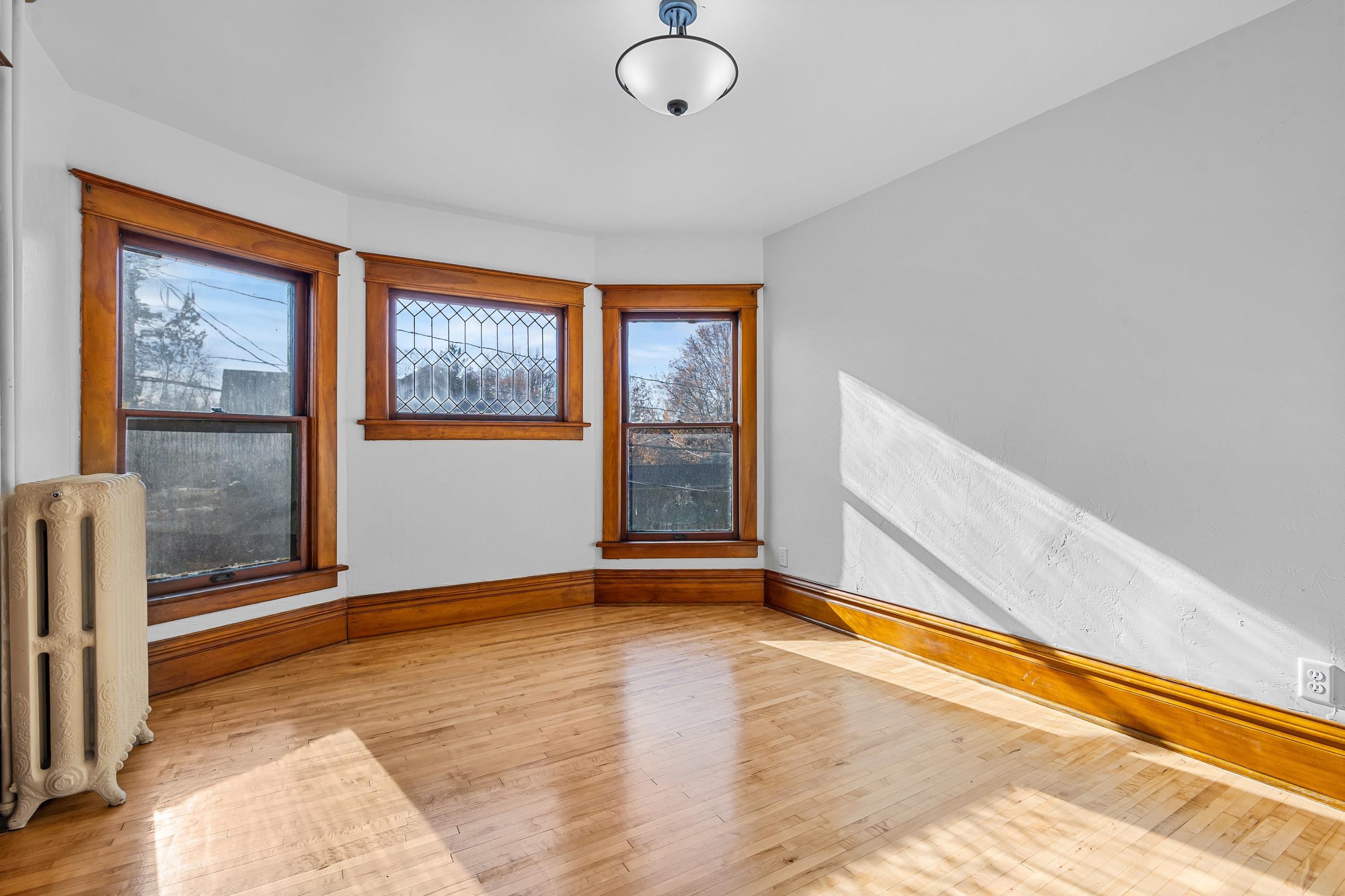 Shawano, Wisconsin 54166, United States, 4 Bedrooms Bedrooms, ,2 BathroomsBathrooms,Residential,Active,248104