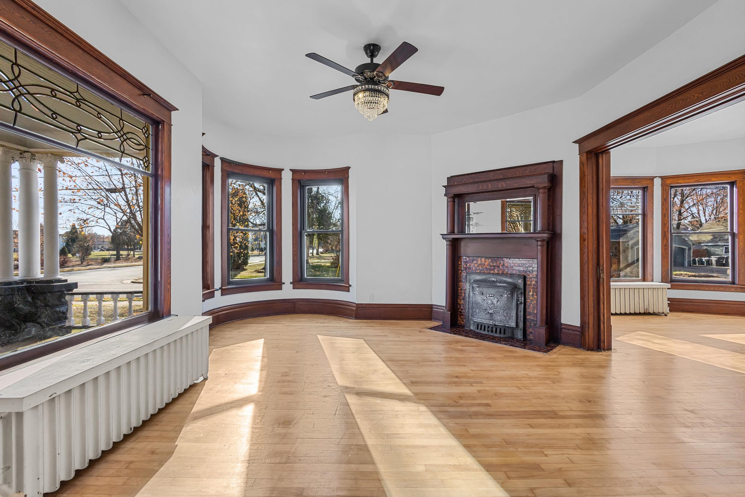 Shawano, Wisconsin 54166, United States, 4 Bedrooms Bedrooms, ,2 BathroomsBathrooms,Residential,Active,248104