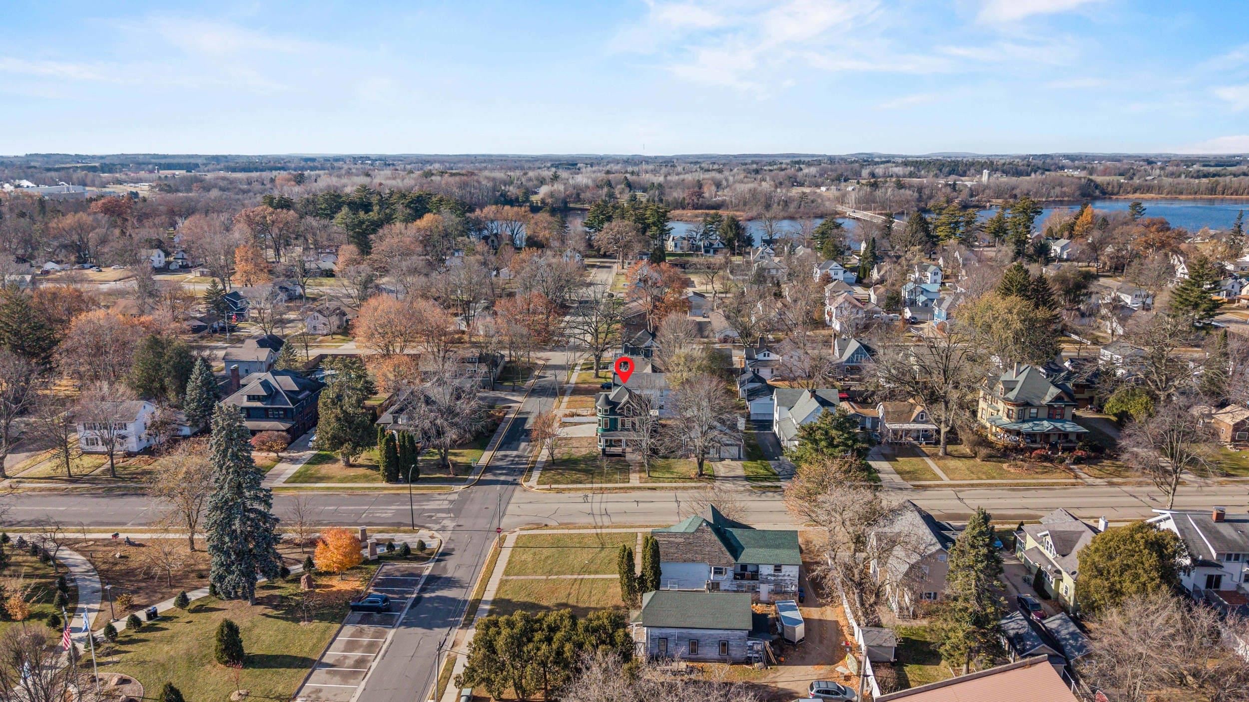 Shawano, Wisconsin 54166, United States, 4 Bedrooms Bedrooms, ,2 BathroomsBathrooms,Residential,Active,248104