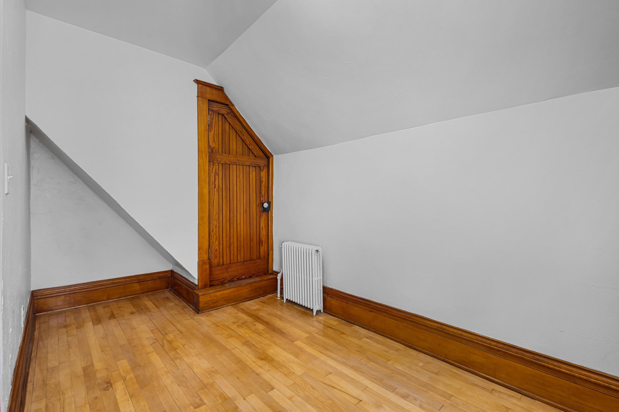 Shawano, Wisconsin 54166, United States, 4 Bedrooms Bedrooms, ,2 BathroomsBathrooms,Residential,Active,248104