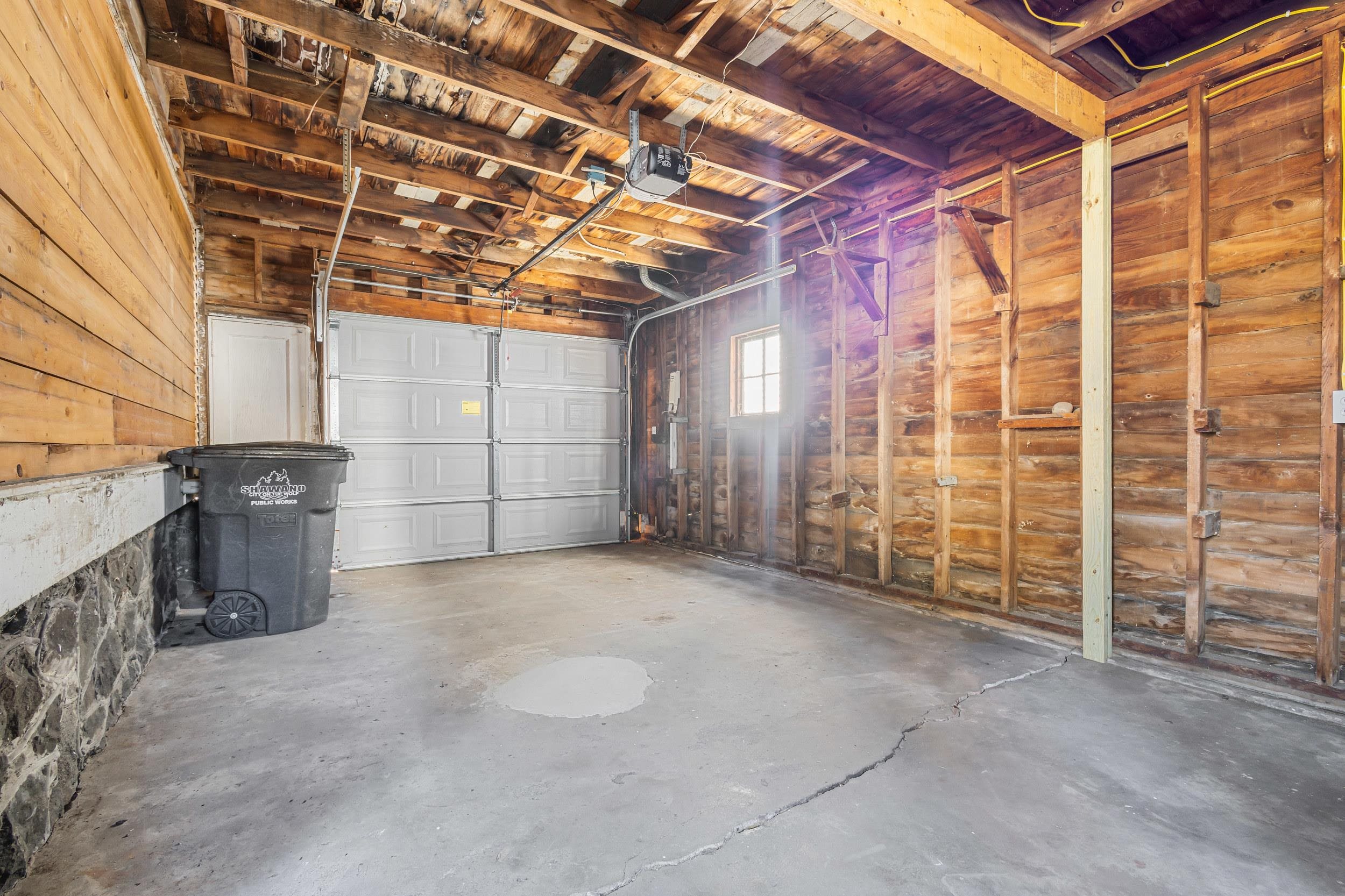 Shawano, Wisconsin 54166, United States, 4 Bedrooms Bedrooms, ,2 BathroomsBathrooms,Residential,Active,248104