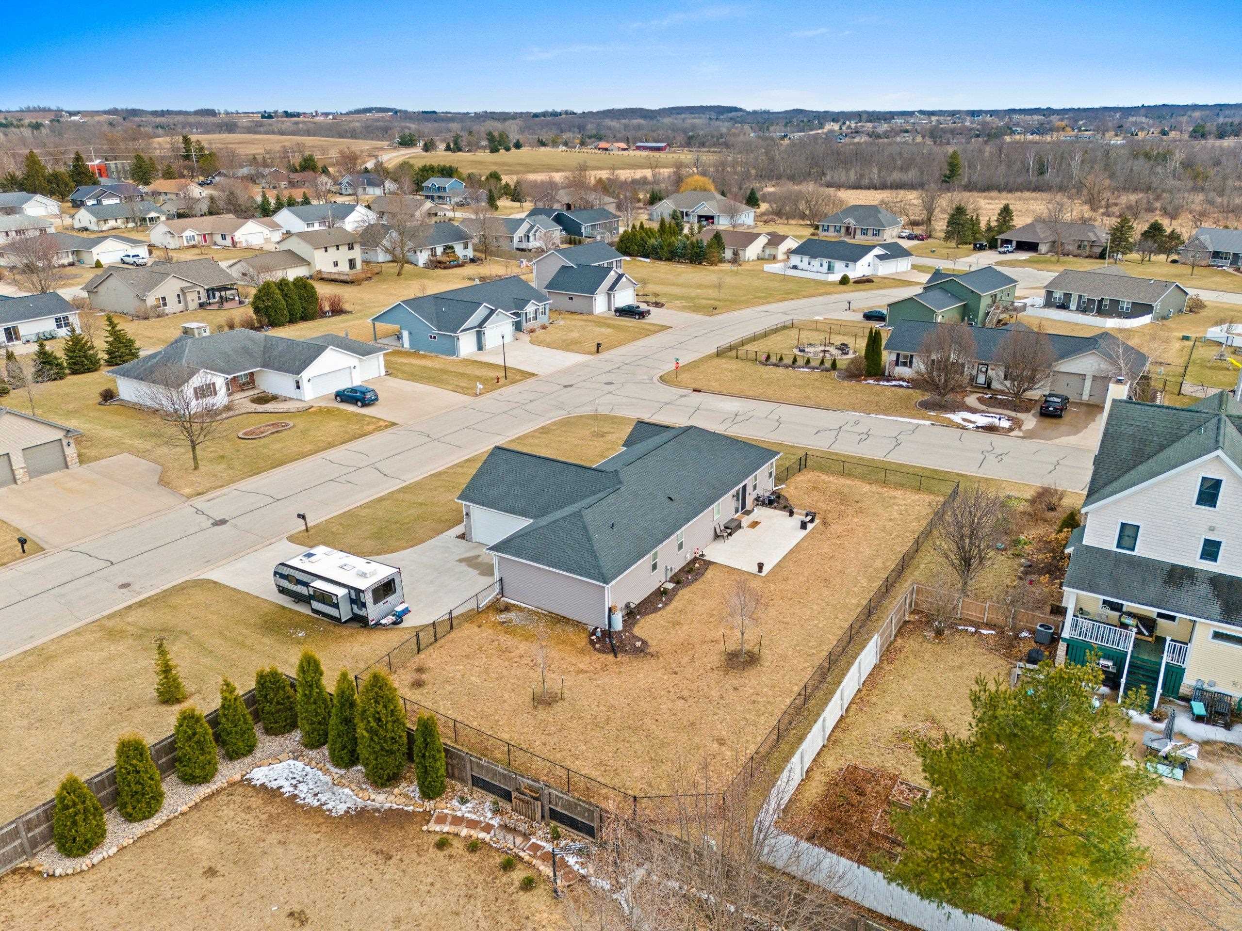 Hortonville, Wisconsin 54944, United States, 3 Bedrooms Bedrooms, ,2 BathroomsBathrooms,Residential,Active,98853