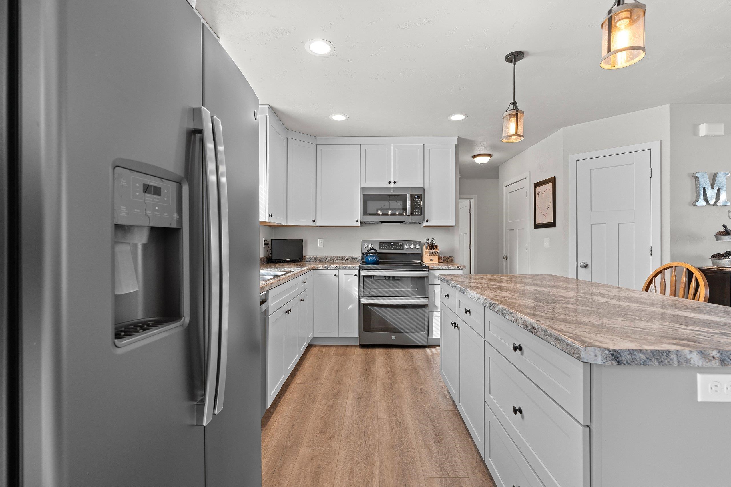 Hortonville, Wisconsin 54944, United States, 3 Bedrooms Bedrooms, ,2 BathroomsBathrooms,Residential,Active,98853