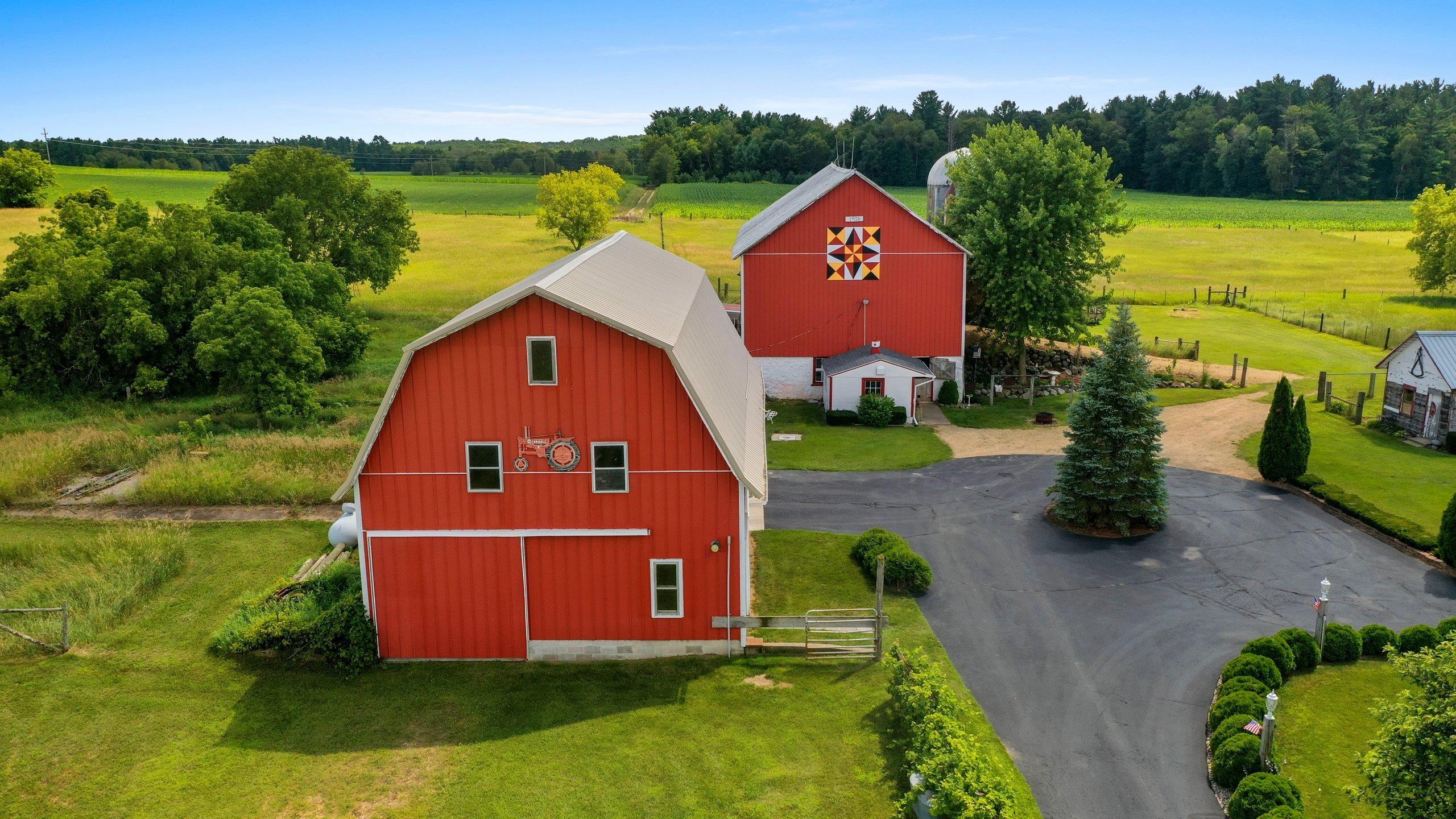 Shawano, Wisconsin 54166, United States, 3 Bedrooms Bedrooms, ,2 BathroomsBathrooms,Residential,Pending,51404