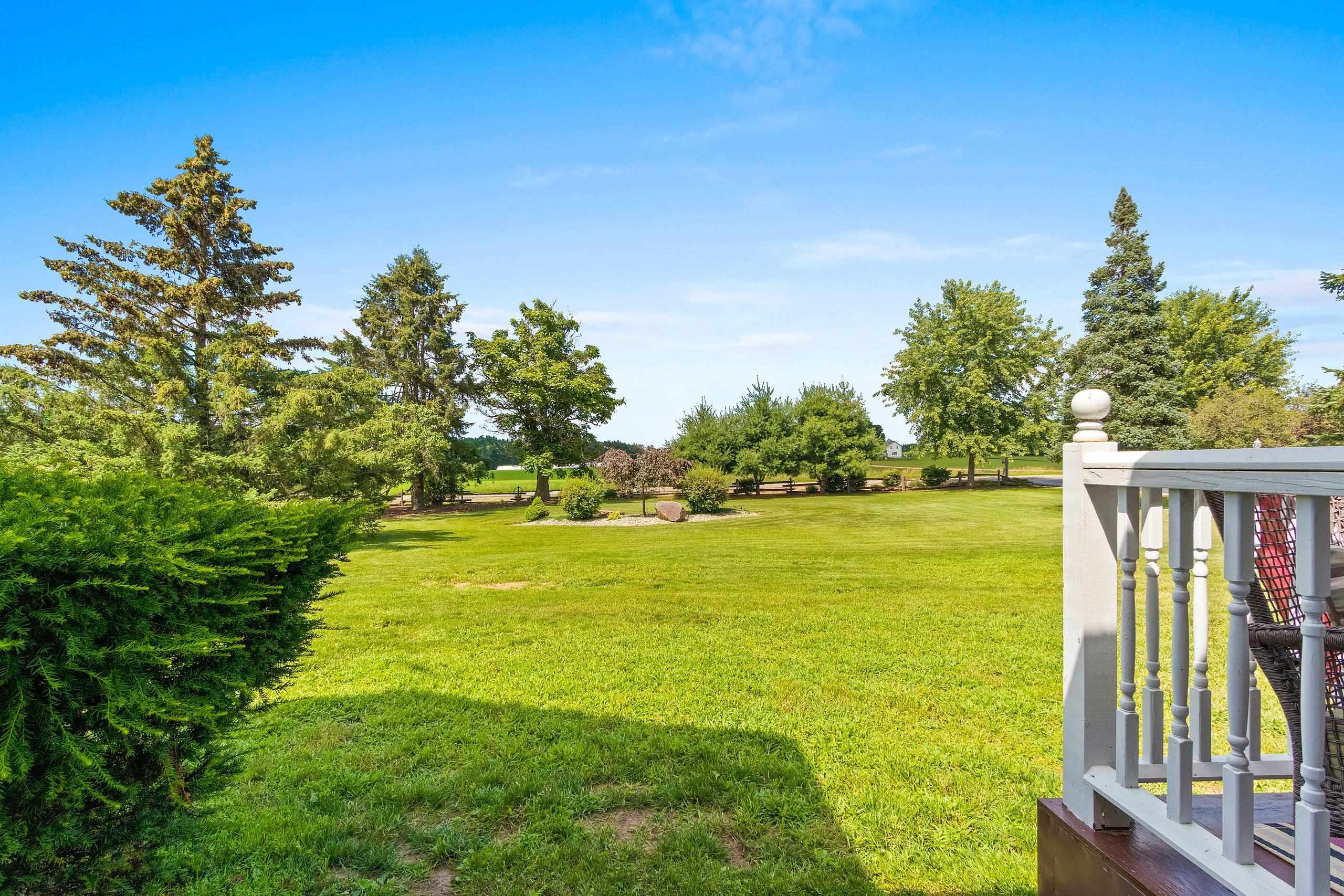 Shawano, Wisconsin 54166, United States, 3 Bedrooms Bedrooms, ,2 BathroomsBathrooms,Residential,Pending,51404