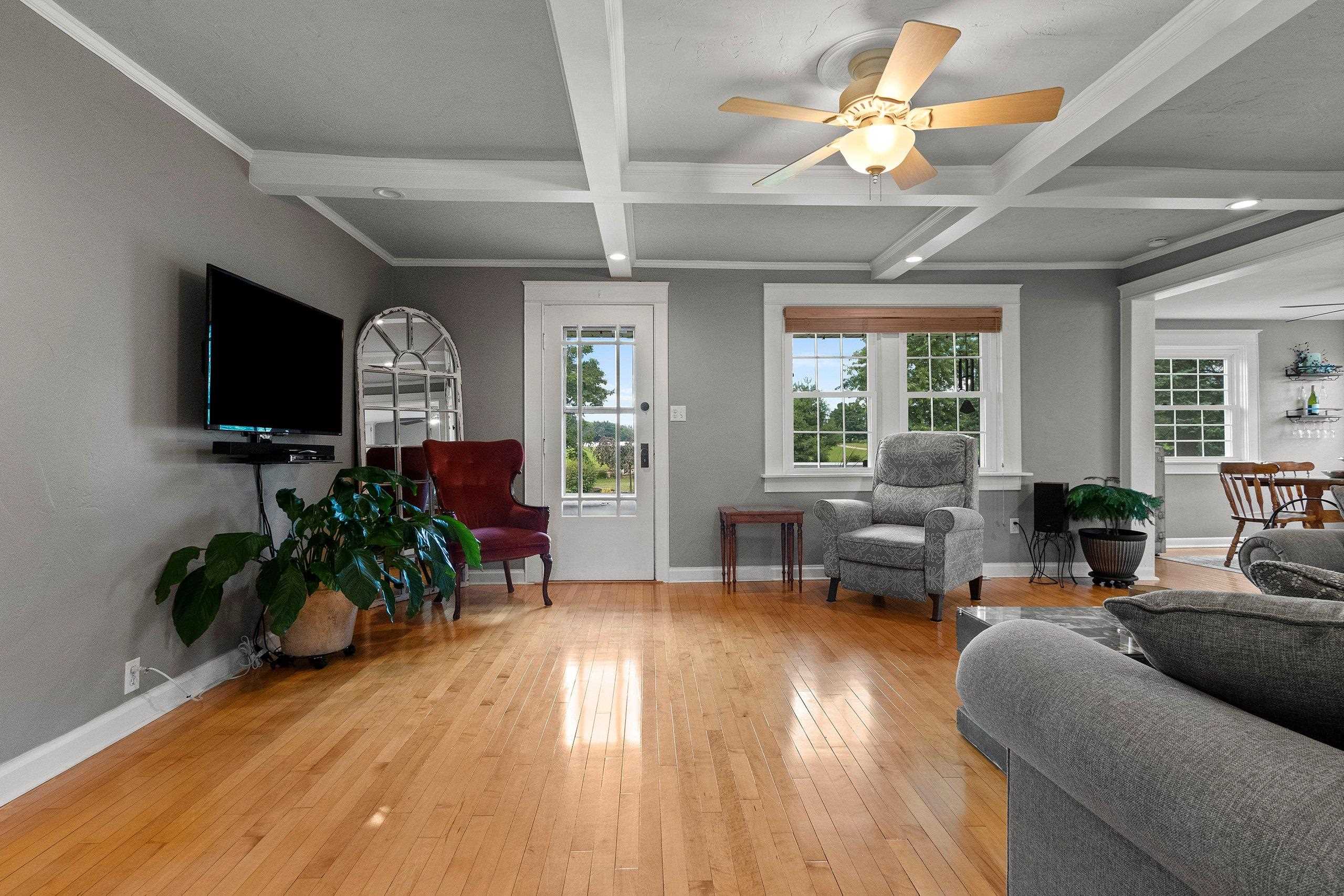 Shawano, Wisconsin 54166, United States, 3 Bedrooms Bedrooms, ,2 BathroomsBathrooms,Residential,Pending,51404