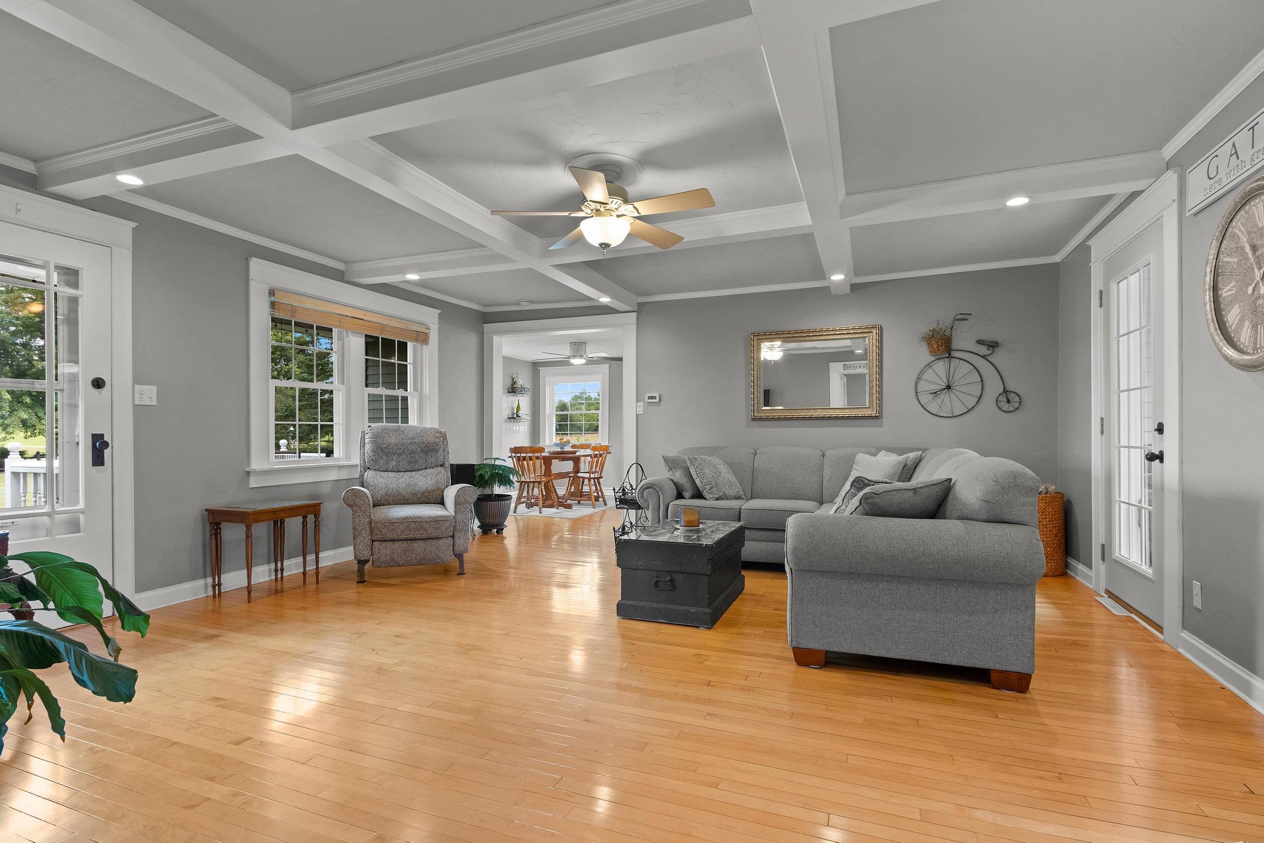 Shawano, Wisconsin 54166, United States, 3 Bedrooms Bedrooms, ,2 BathroomsBathrooms,Residential,Pending,51404