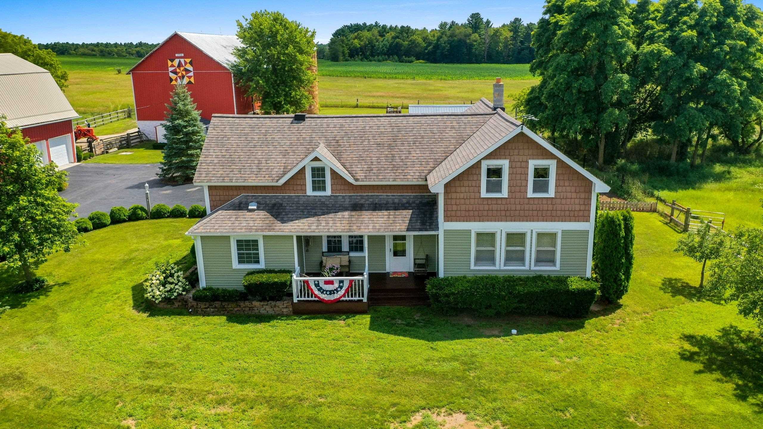 Shawano, Wisconsin 54166, United States, 3 Bedrooms Bedrooms, ,2 BathroomsBathrooms,Residential,Pending,51404