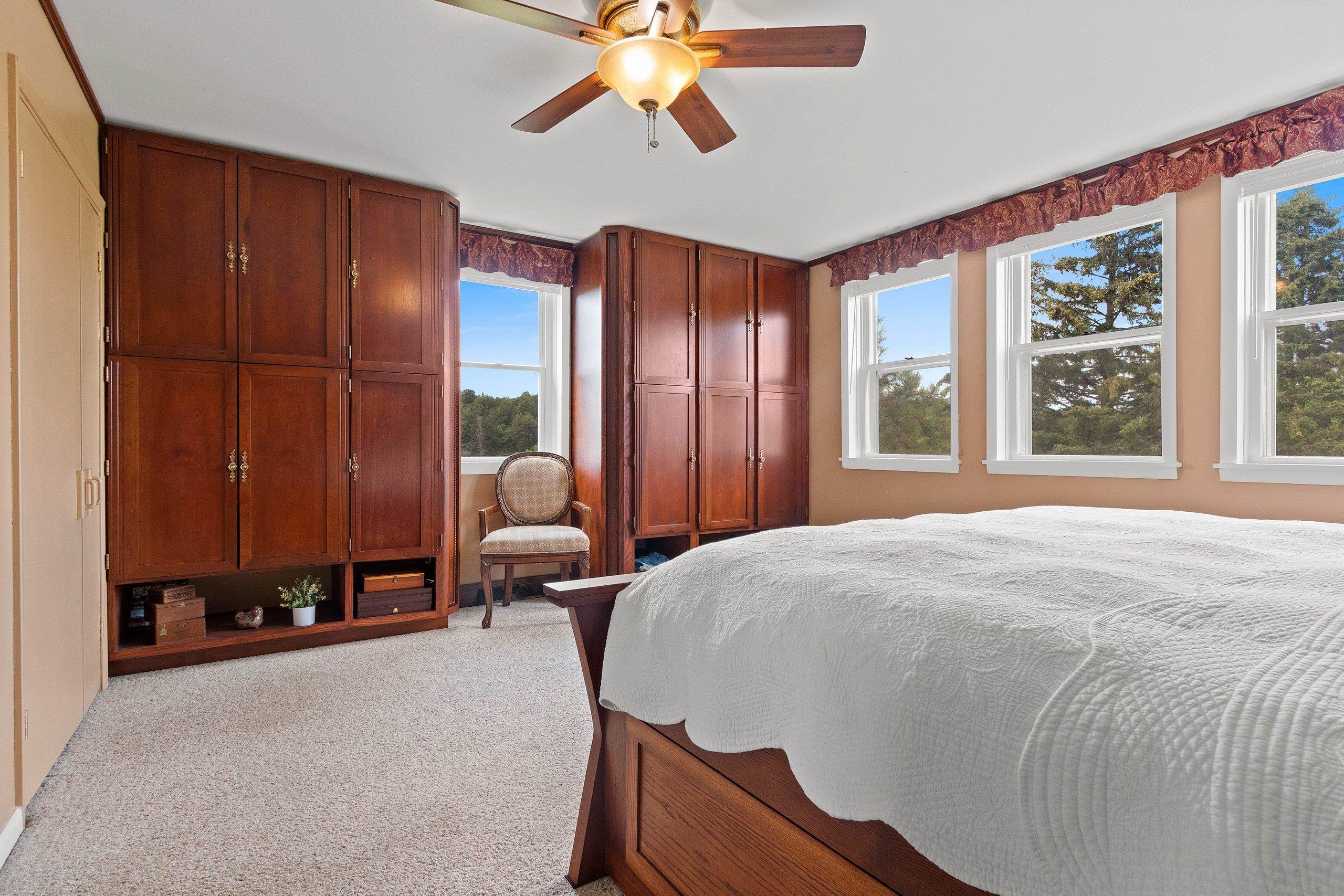 Shawano, Wisconsin 54166, United States, 3 Bedrooms Bedrooms, ,2 BathroomsBathrooms,Residential,Pending,51404