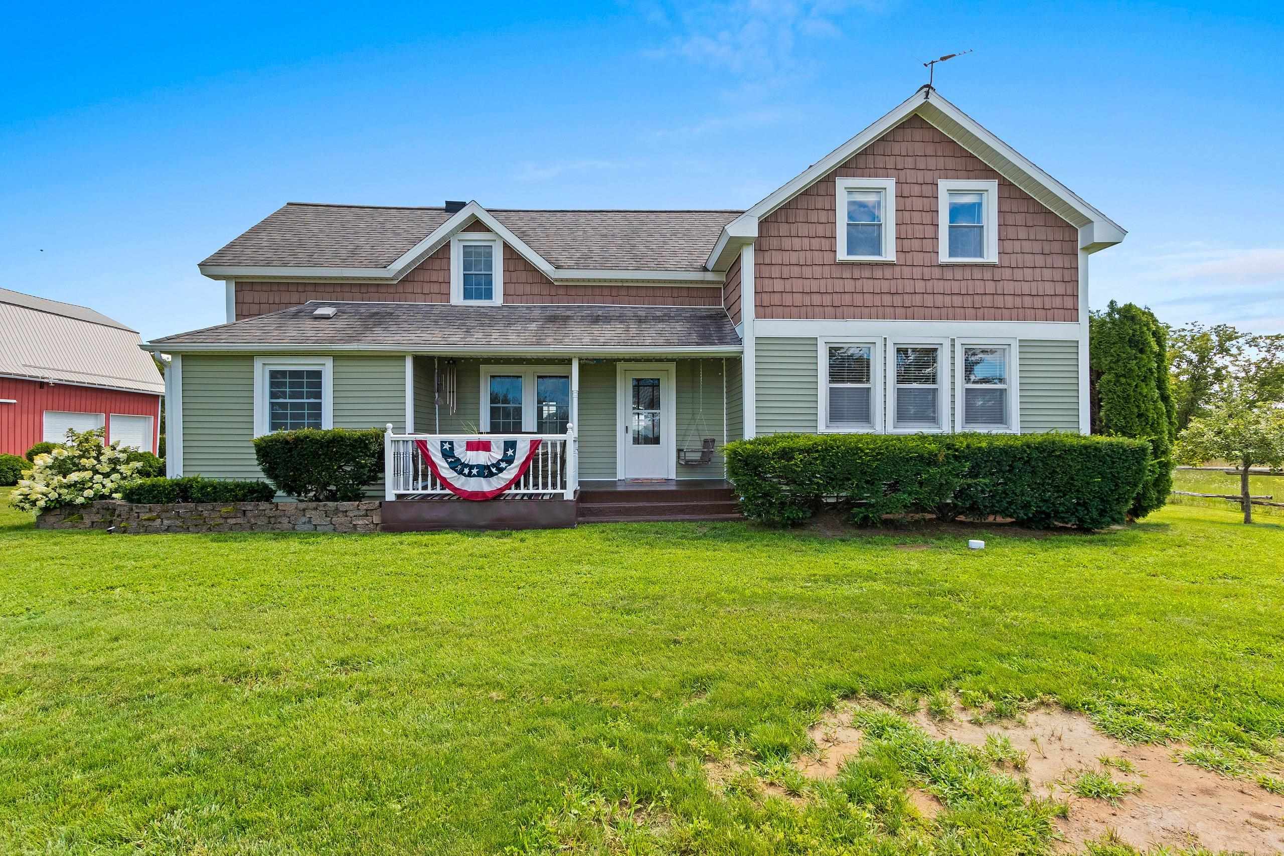 Shawano, Wisconsin 54166, United States, 3 Bedrooms Bedrooms, ,2 BathroomsBathrooms,Residential,Pending,51404