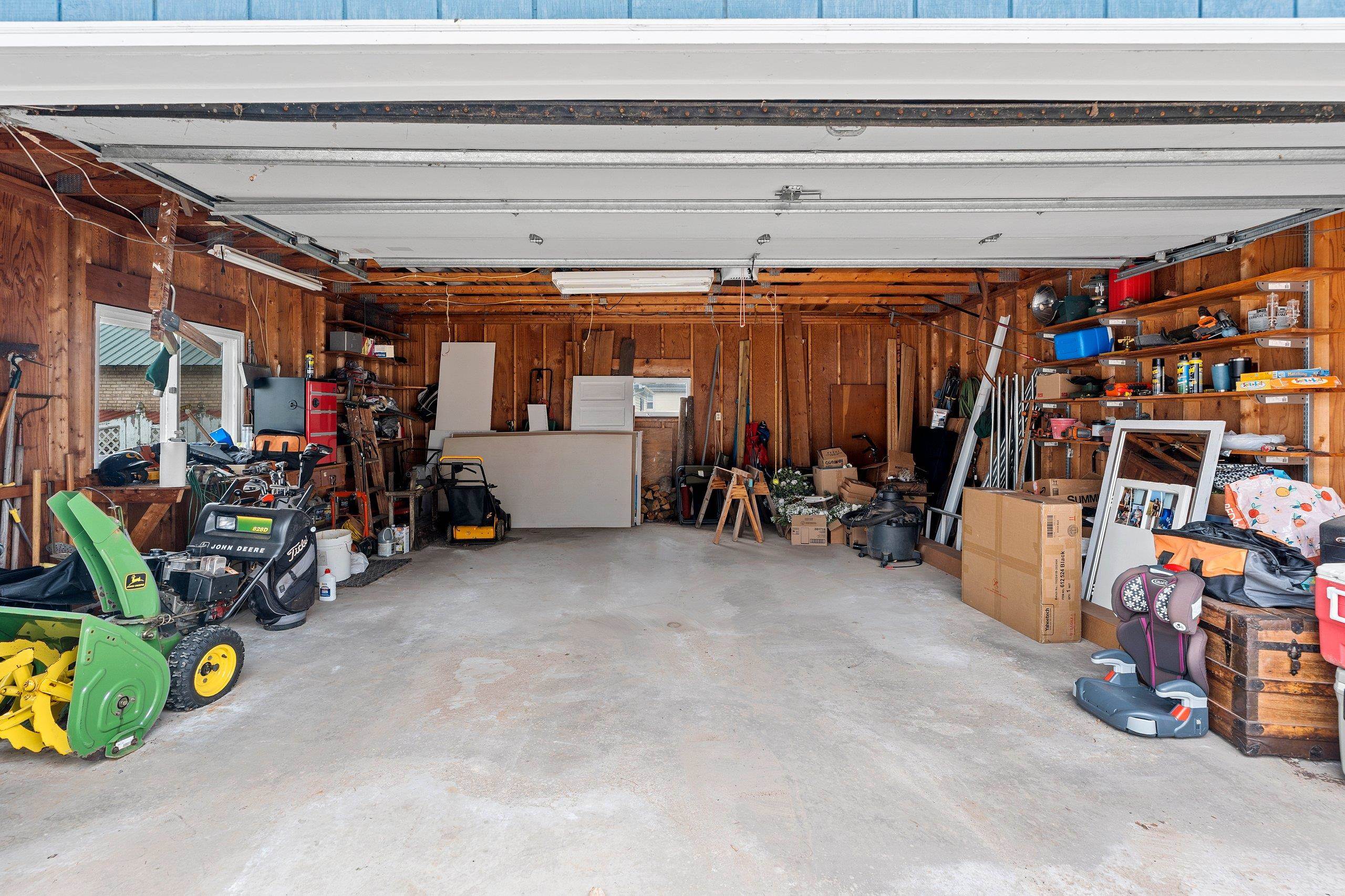 Shawano, Wisconsin 54166, United States, 3 Bedrooms Bedrooms, ,2 BathroomsBathrooms,Residential,Active,123379