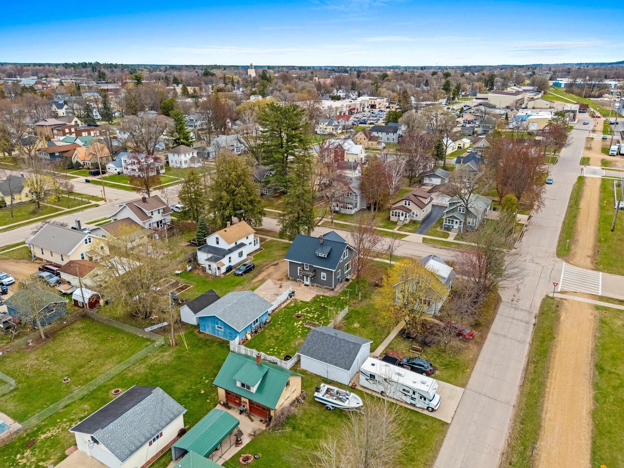 Shawano, Wisconsin 54166, United States, 3 Bedrooms Bedrooms, ,2 BathroomsBathrooms,Residential,Active,123379