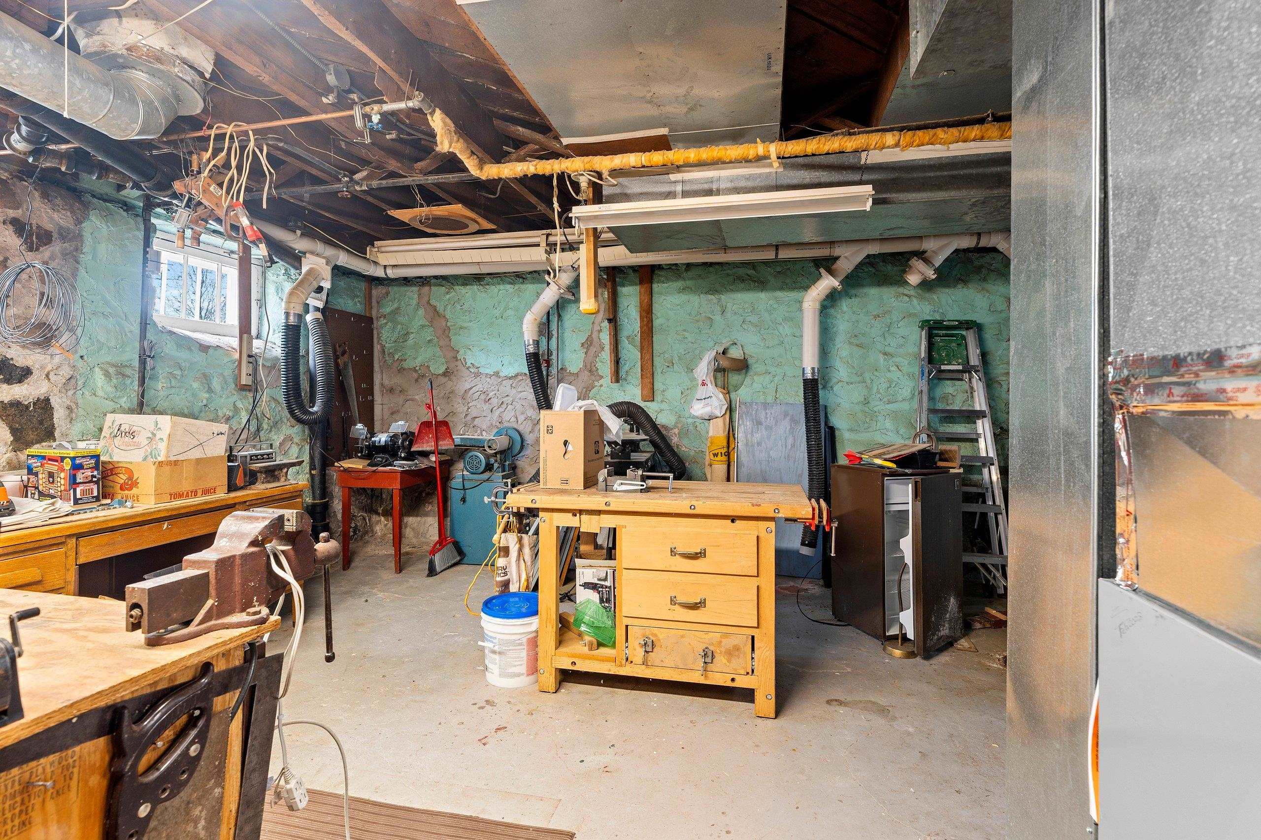 Shawano, Wisconsin 54166, United States, 3 Bedrooms Bedrooms, ,2 BathroomsBathrooms,Residential,Active,123379