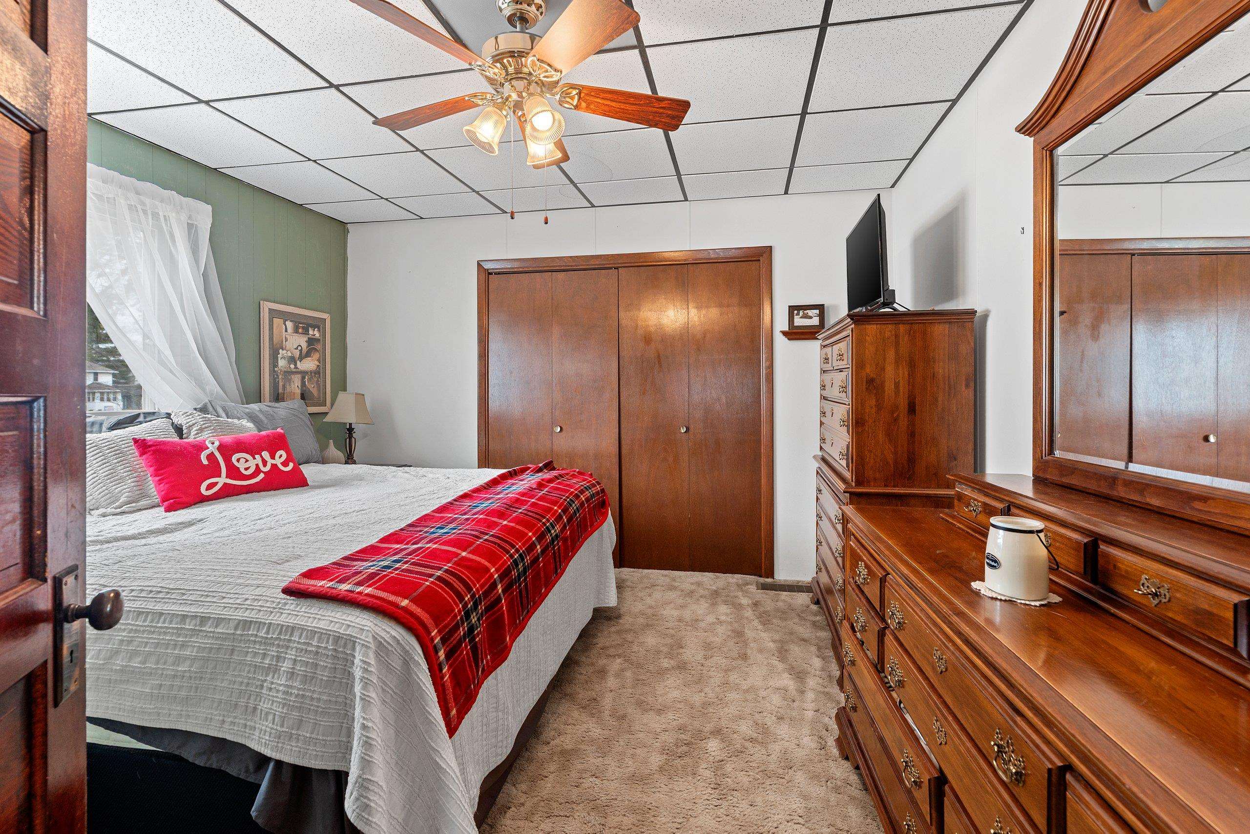 Shawano, Wisconsin 54166, United States, 3 Bedrooms Bedrooms, ,2 BathroomsBathrooms,Residential,Active,123379