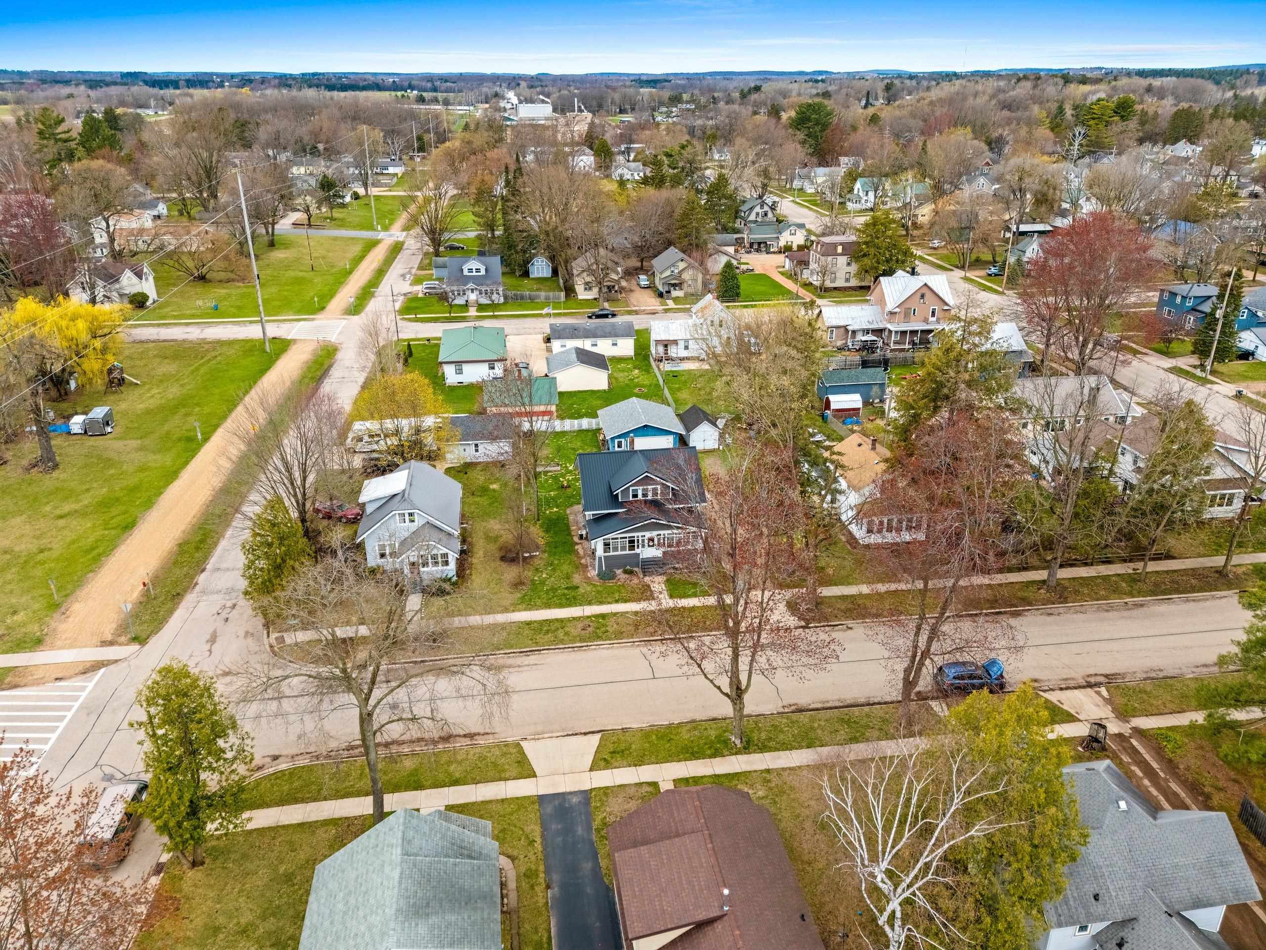 Shawano, Wisconsin 54166, United States, 3 Bedrooms Bedrooms, ,2 BathroomsBathrooms,Residential,Active,123379