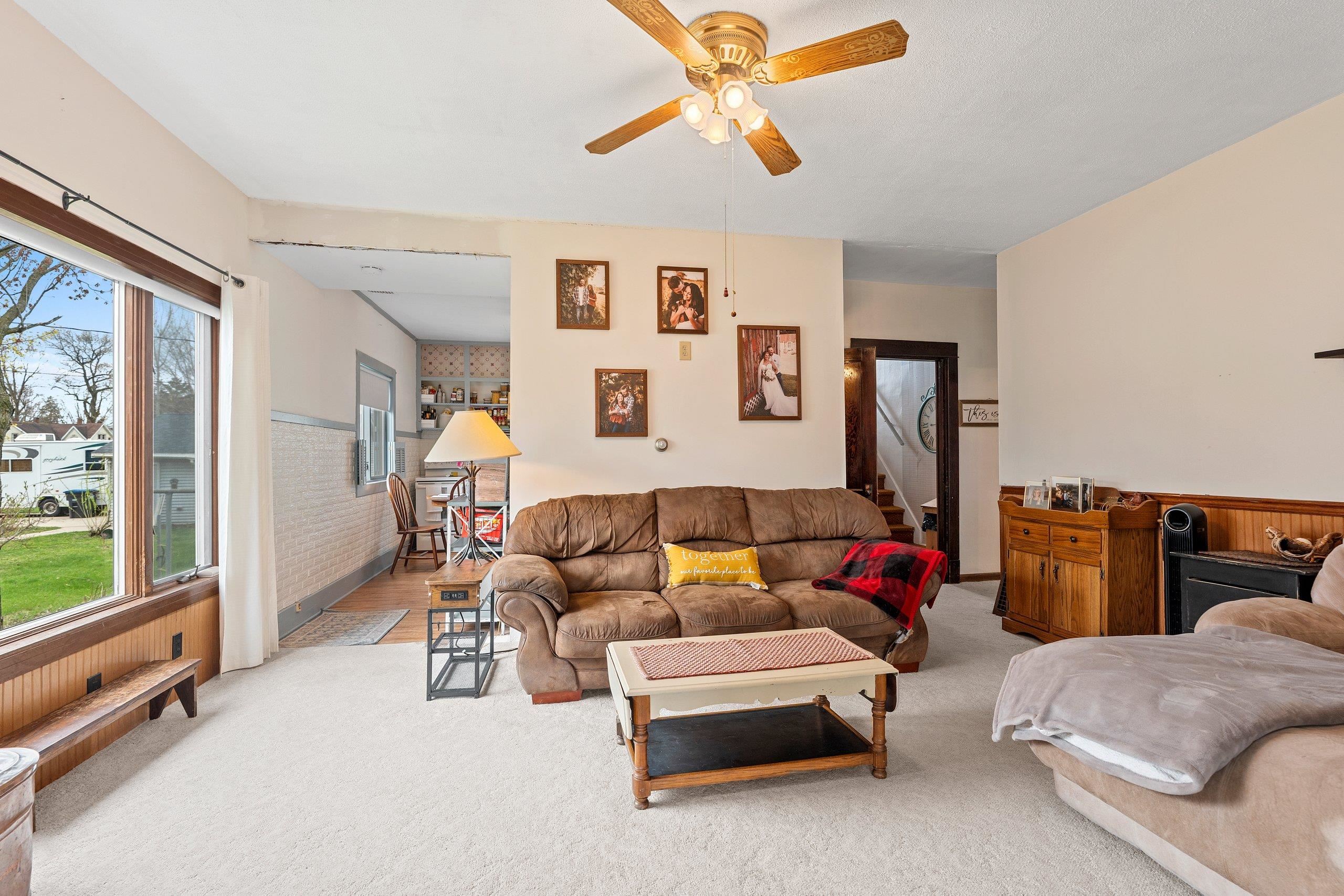 Shawano, Wisconsin 54166, United States, 3 Bedrooms Bedrooms, ,2 BathroomsBathrooms,Residential,Active,123379