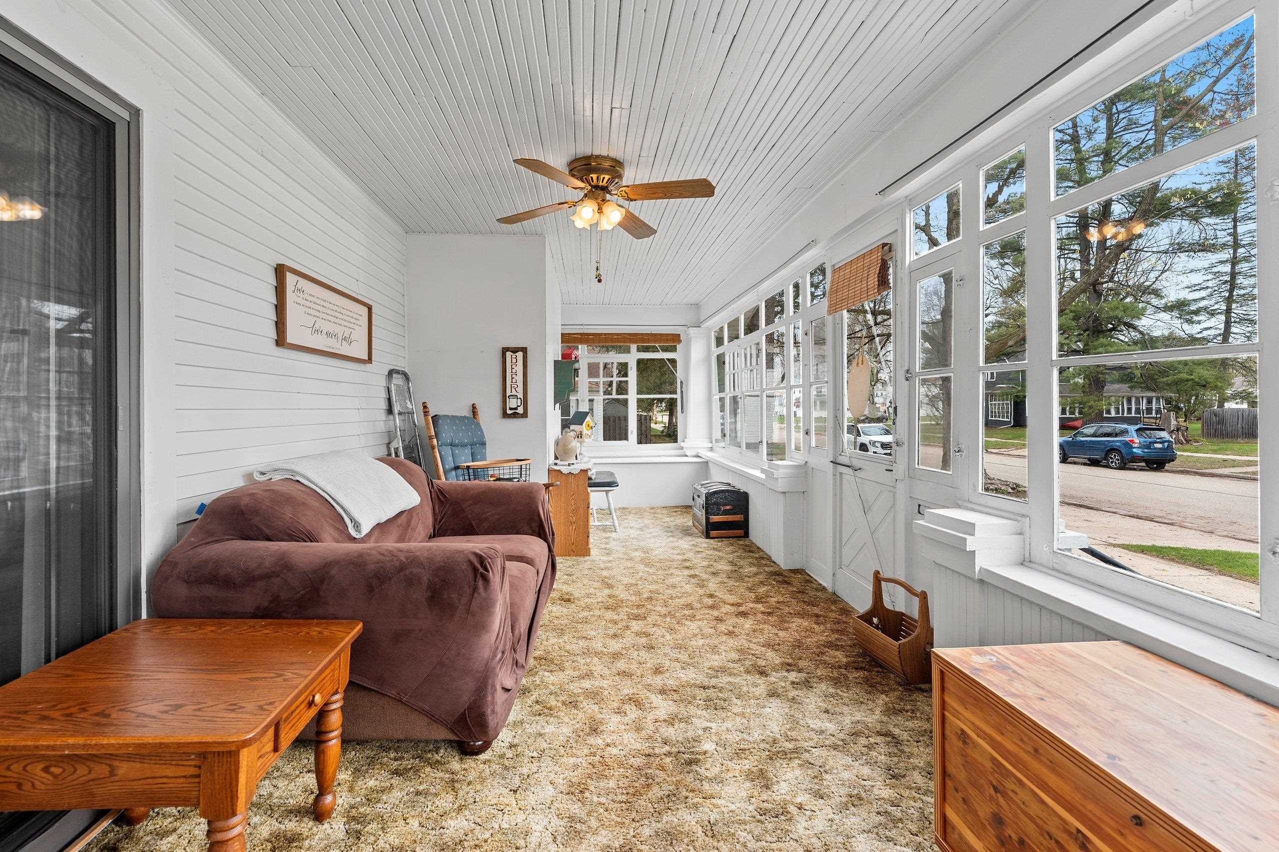 Shawano, Wisconsin 54166, United States, 3 Bedrooms Bedrooms, ,2 BathroomsBathrooms,Residential,Active,123379