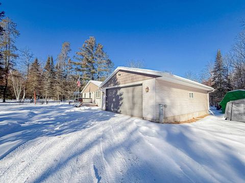 Photo of 11664 HEYRMAN Drive, CRIVITZ, WI 54114 (MLS # 50320370)