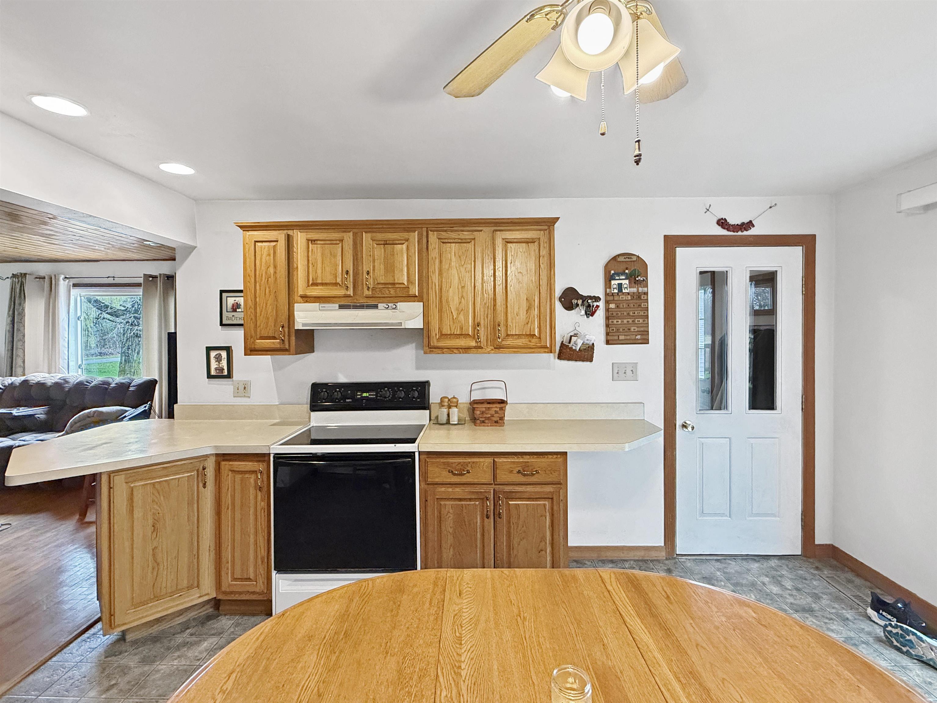 4639 RIVERMOOR Road