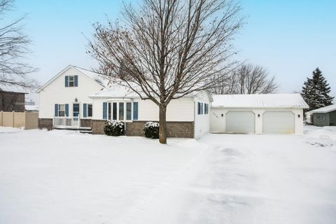 Photo of 20780 CALUMET Street, COLLINS, WI 54207 (MLS # 50319425)