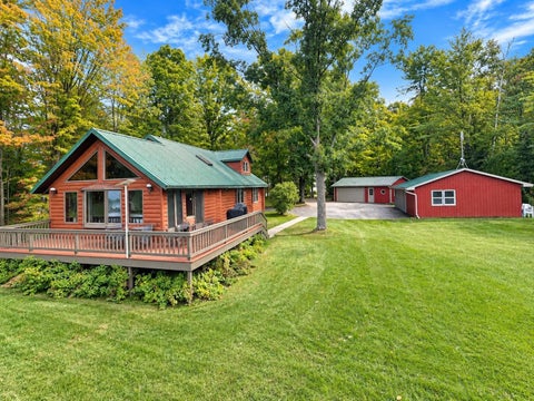 Photo of 619 ARBUTUS POINT Lane, PICKEREL, WI 54465 (MLS # 50332685)