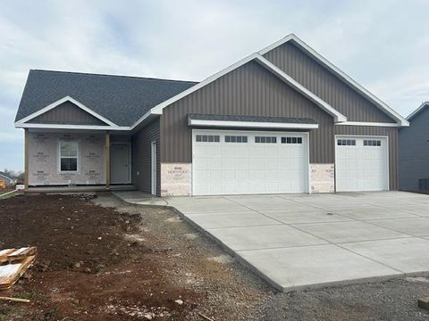 Photo of 8388 ST NORBERT Drive, NEENAH, WI 54956 (MLS # 50318455)