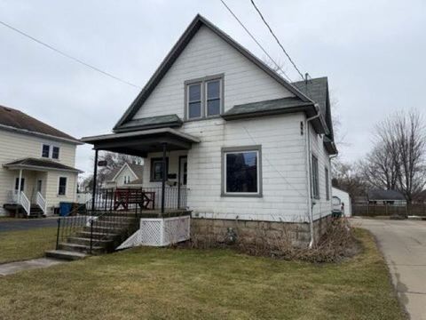 80 TAYCO Street MENASHA WI 54952