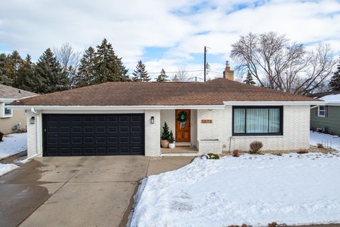 Photo of 1078 MEADOW Lane, NEENAH, WI 54956 (MLS # 50320979)