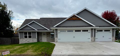 Photo of 2289 OLIVER Lane, GREEN BAY, WI 54313 (MLS # 50317153)