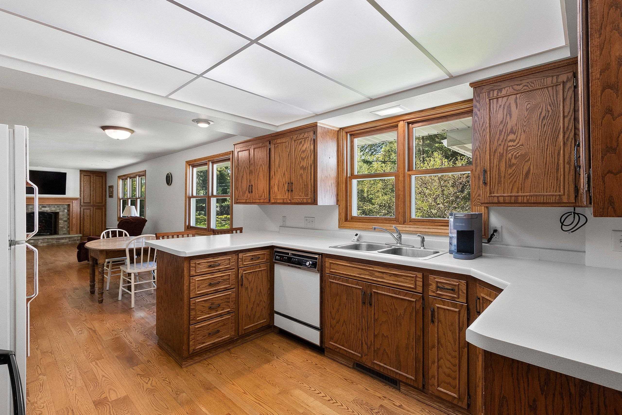 Shawano, Wisconsin 54166, United States, 3 Bedrooms Bedrooms, ,3 BathroomsBathrooms,Residential,Active,133556