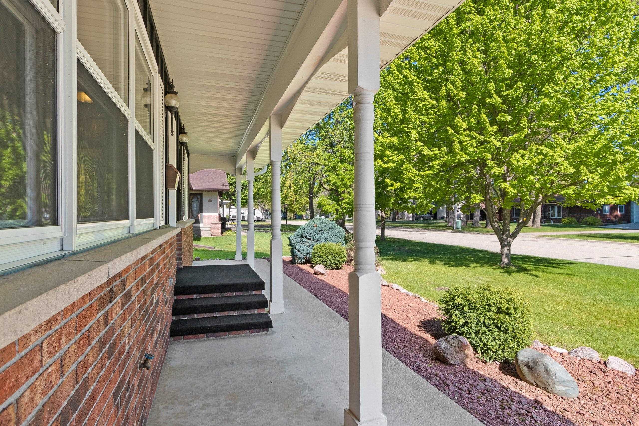 Shawano, Wisconsin 54166, United States, 3 Bedrooms Bedrooms, ,3 BathroomsBathrooms,Residential,Active,133556