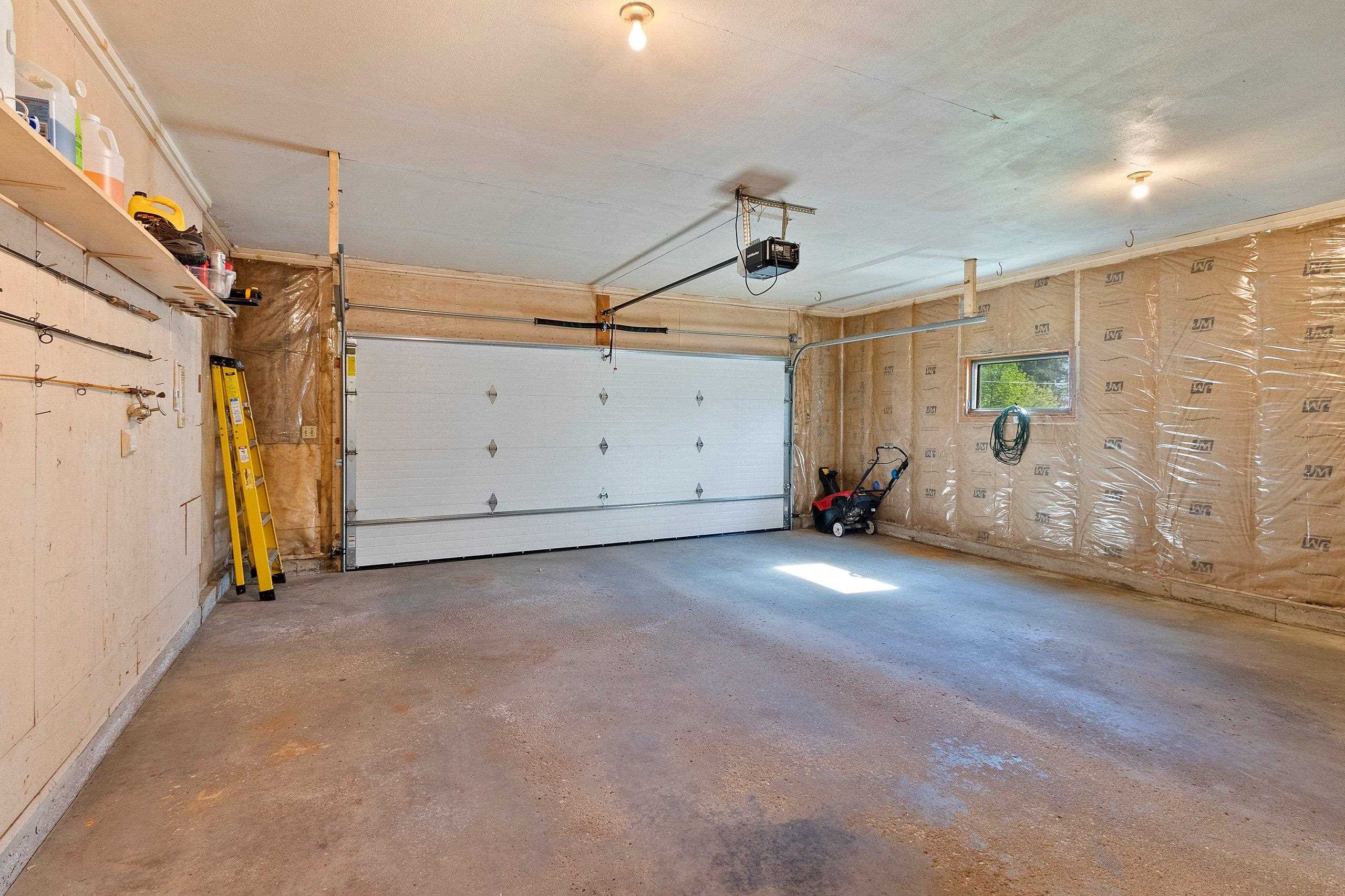 Shawano, Wisconsin 54166, United States, 3 Bedrooms Bedrooms, ,3 BathroomsBathrooms,Residential,Active,133556