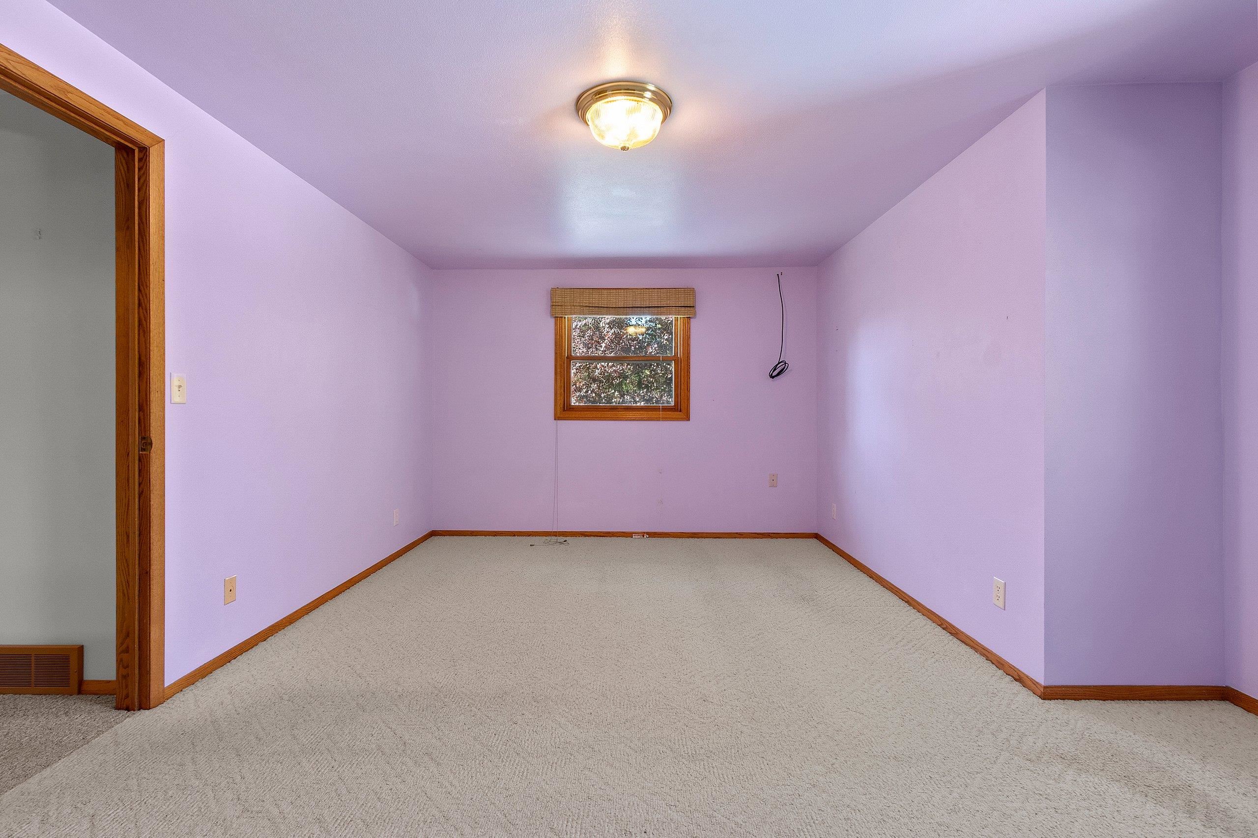 Shawano, Wisconsin 54166, United States, 3 Bedrooms Bedrooms, ,3 BathroomsBathrooms,Residential,Active,133556